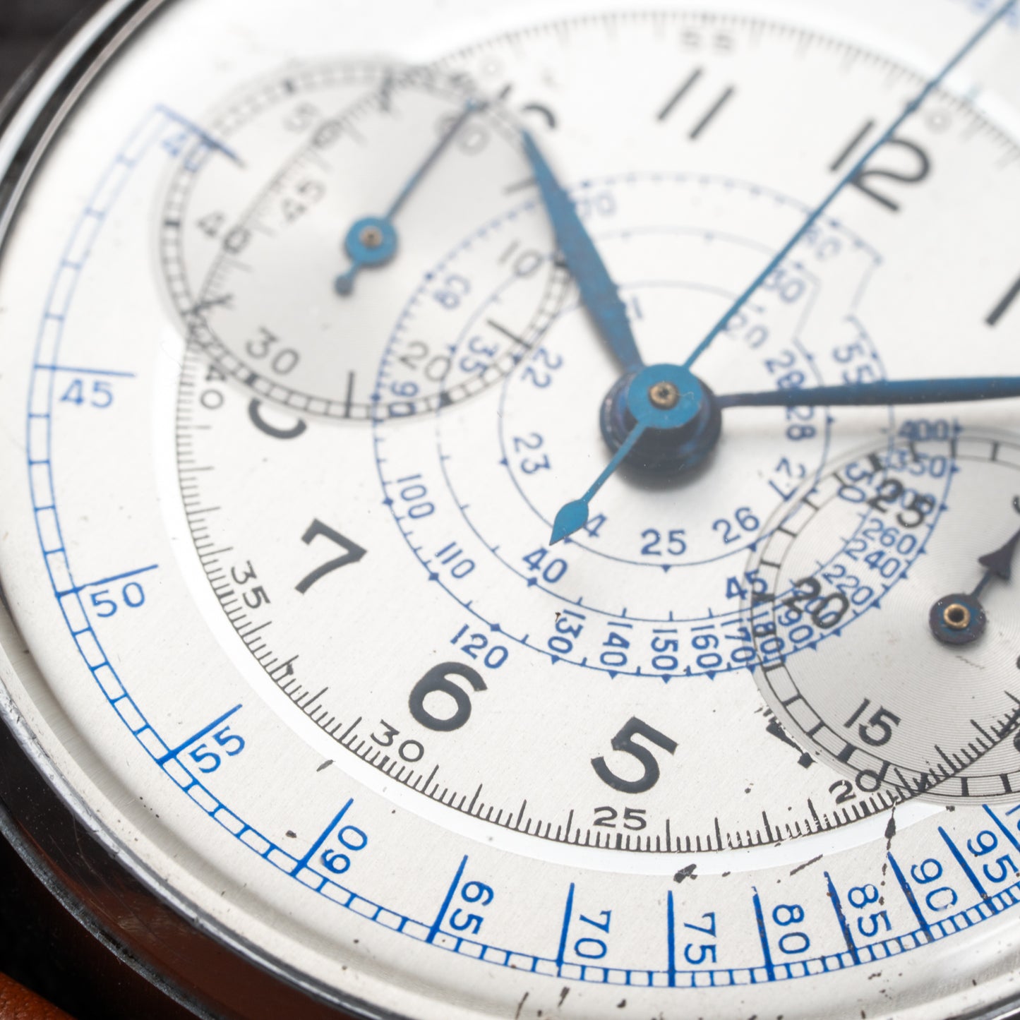 Anonymous Pulsation Dial Docters Chronograph NOS Oversize Valjoux 22 from 1940s