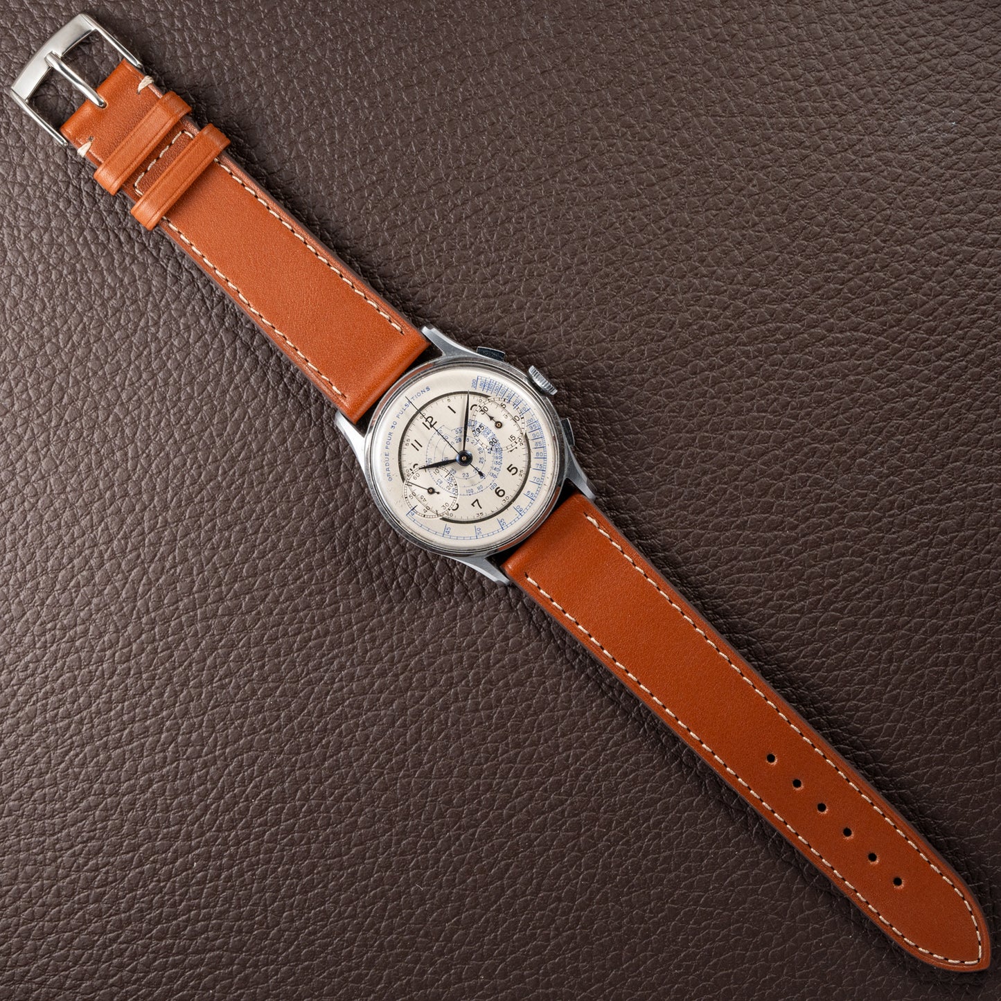 Anonymous Pulsation Dial Docters Chronograph NOS Oversize Valjoux 22 from 1940s