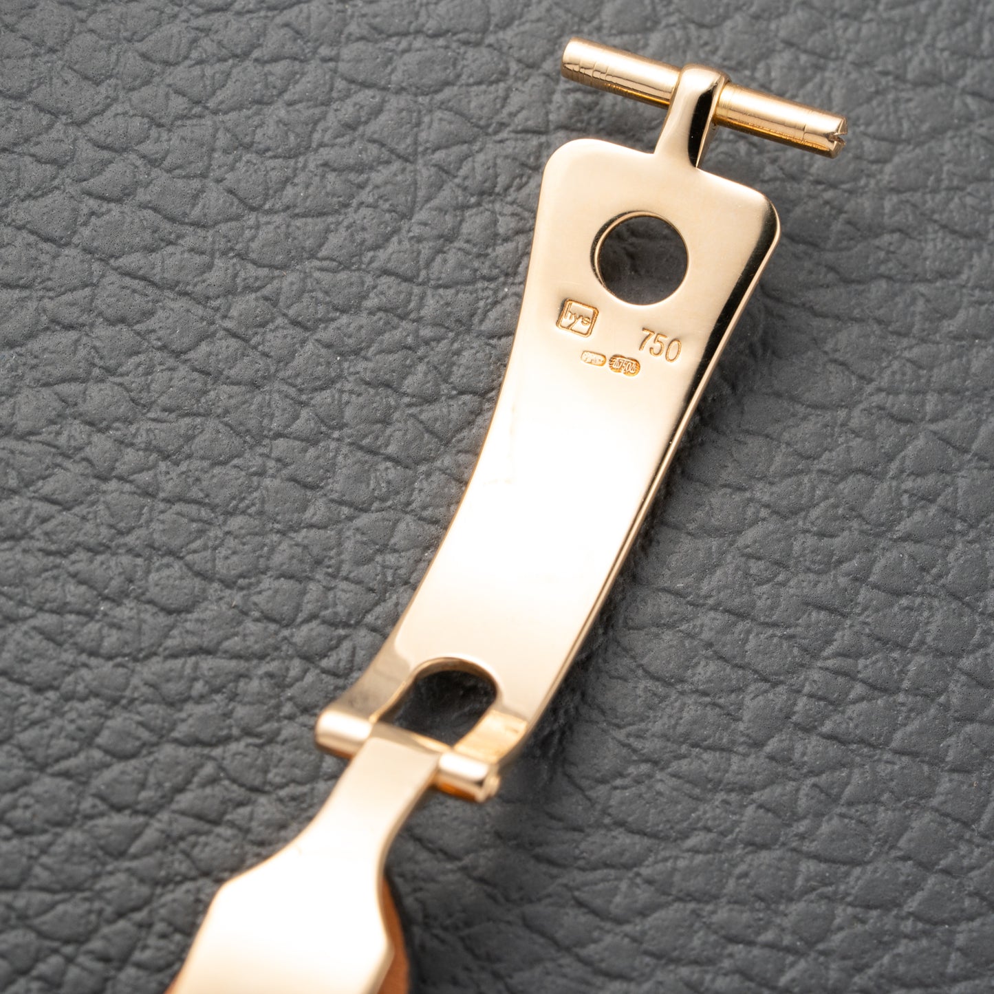 Breguet Marine Chronograph Mother of Pearl 18K Yellow Gold Automatic Ref 8490BA from 2010s