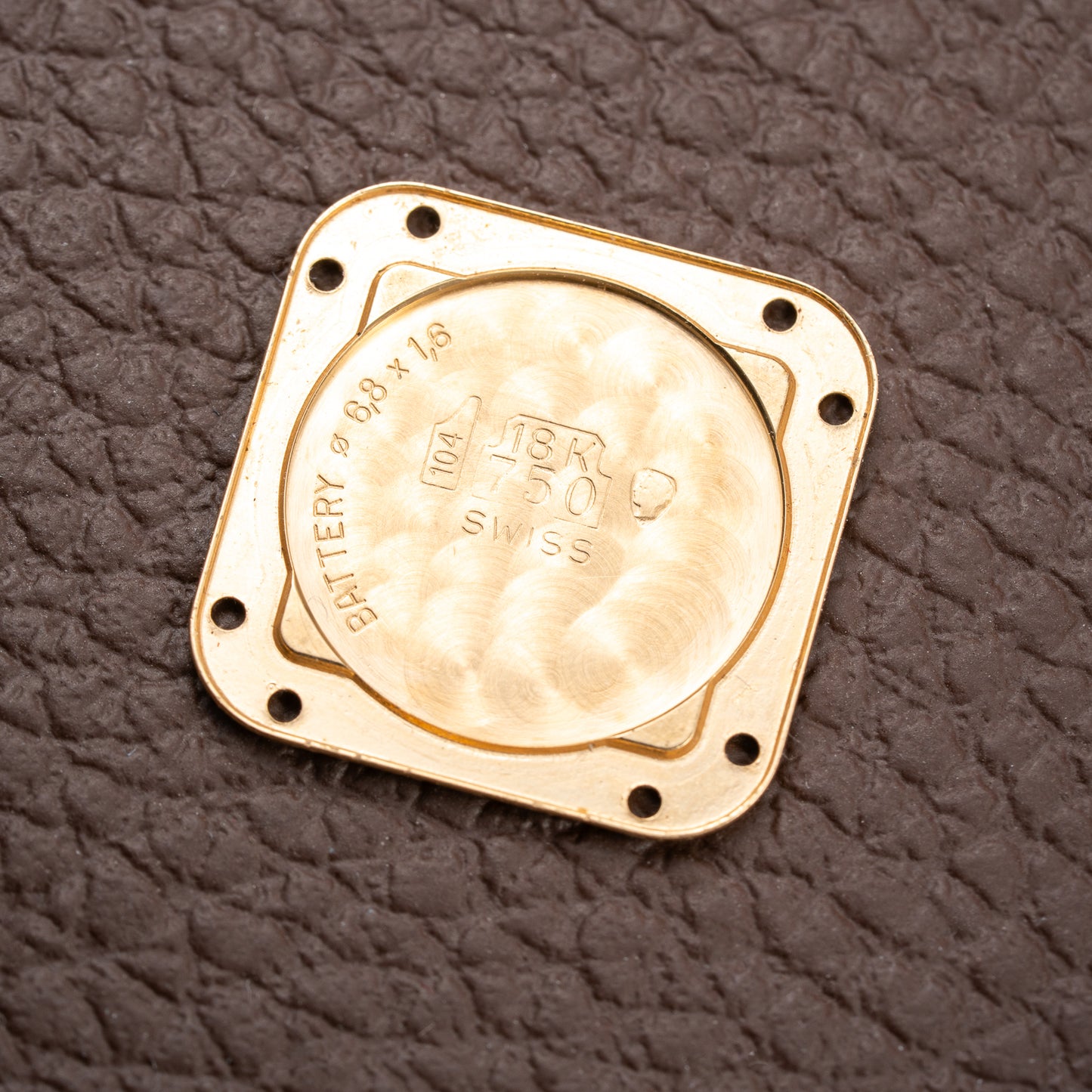 Cartier Panthère 22mm Quartz PM 18K Yellow Gold Ref 8057929 from 1990s