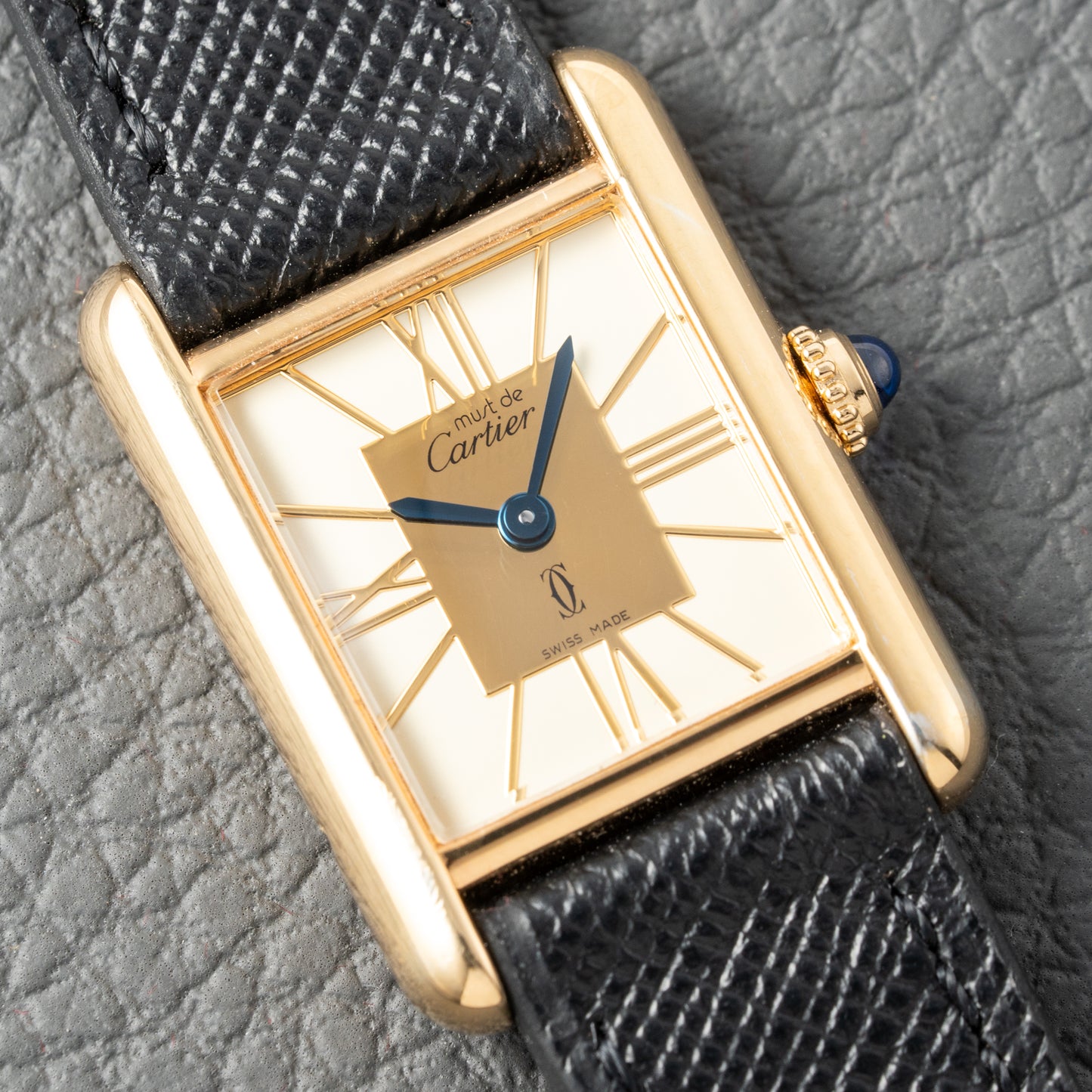 Cartier Must de Tank Vermeil Hollow Big Roman Mirror Dial Ref 3 66001 Quartz PM Cartier Service 2025
