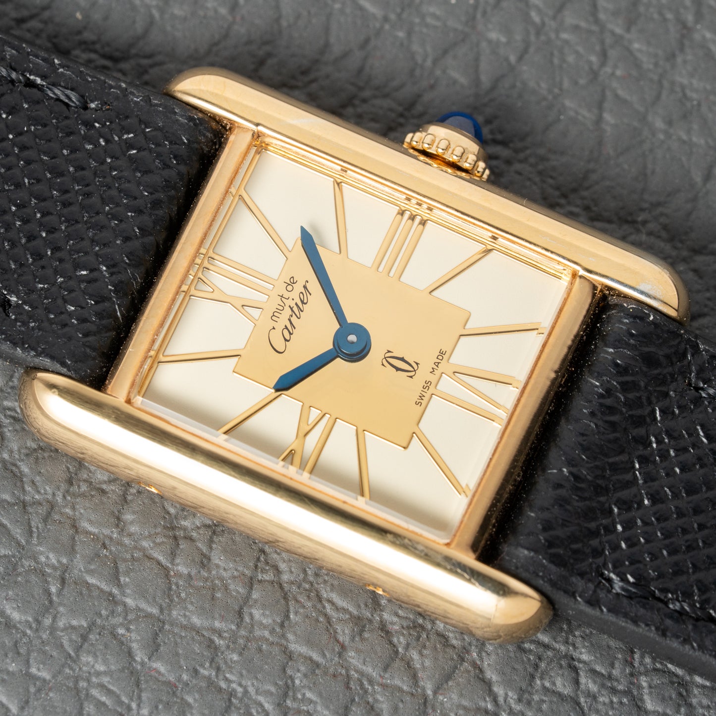 Cartier Must de Tank Vermeil Hollow Big Roman Mirror Dial Ref 3 66001 Quartz PM Cartier Service 2025