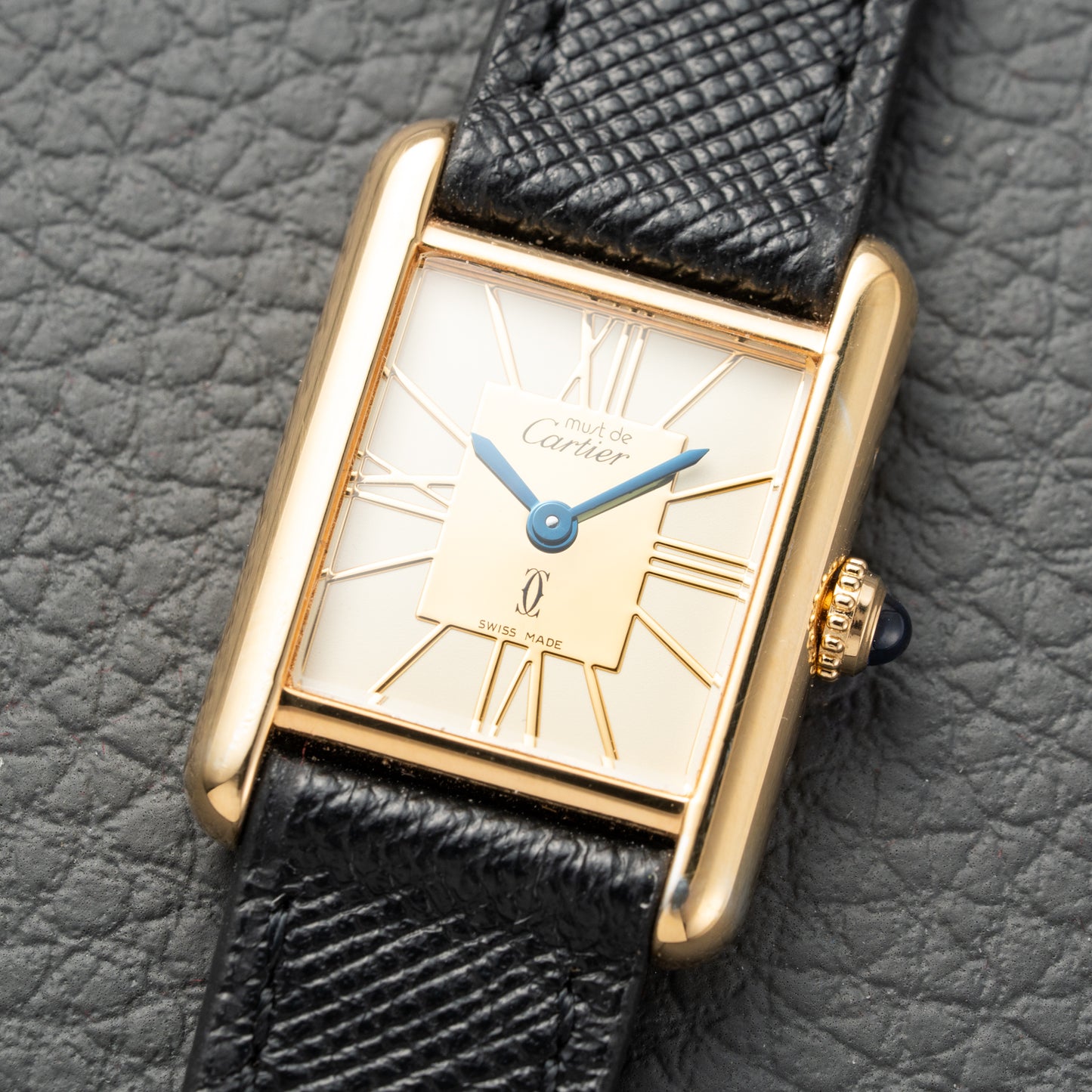 Cartier Must de Tank Vermeil Hollow Big Roman Mirror Dial Ref 3 66001 Quartz PM Cartier Service 2025
