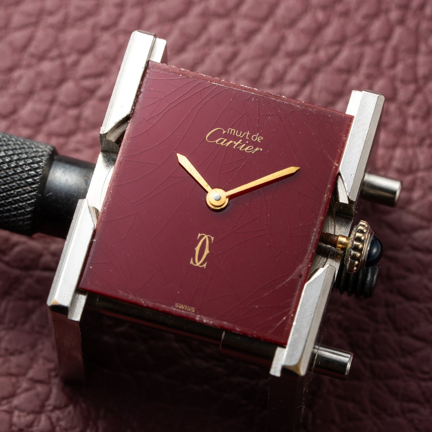 Cartier Must de Tank Vermeil Burgundy Red Dial GM 1980s