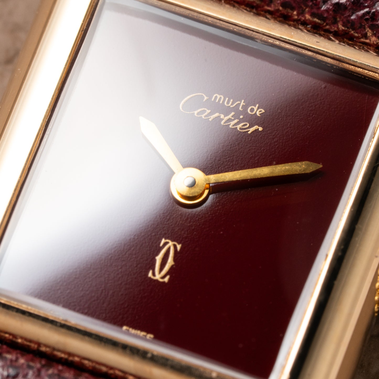 Cartier Must de Tank Vermeil Burgundy Red Dial PM 1980s
