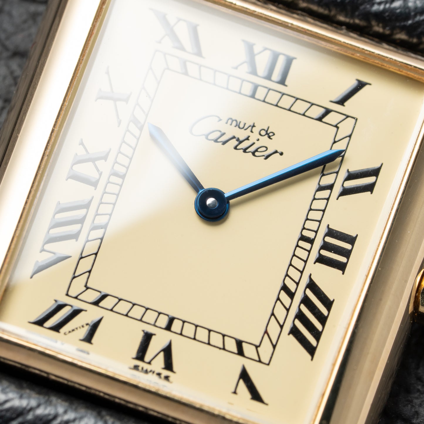 Cartier Must de Tank Vermeil Lemon Roman Dial Reference 6 81006 CARTIER SERVICED 2025