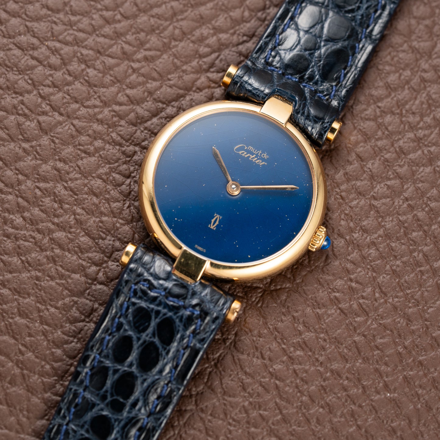Cartier Must de Vendôme Mantel Lapis Lazuli Vermeil Ref. 590004 from the 1990s