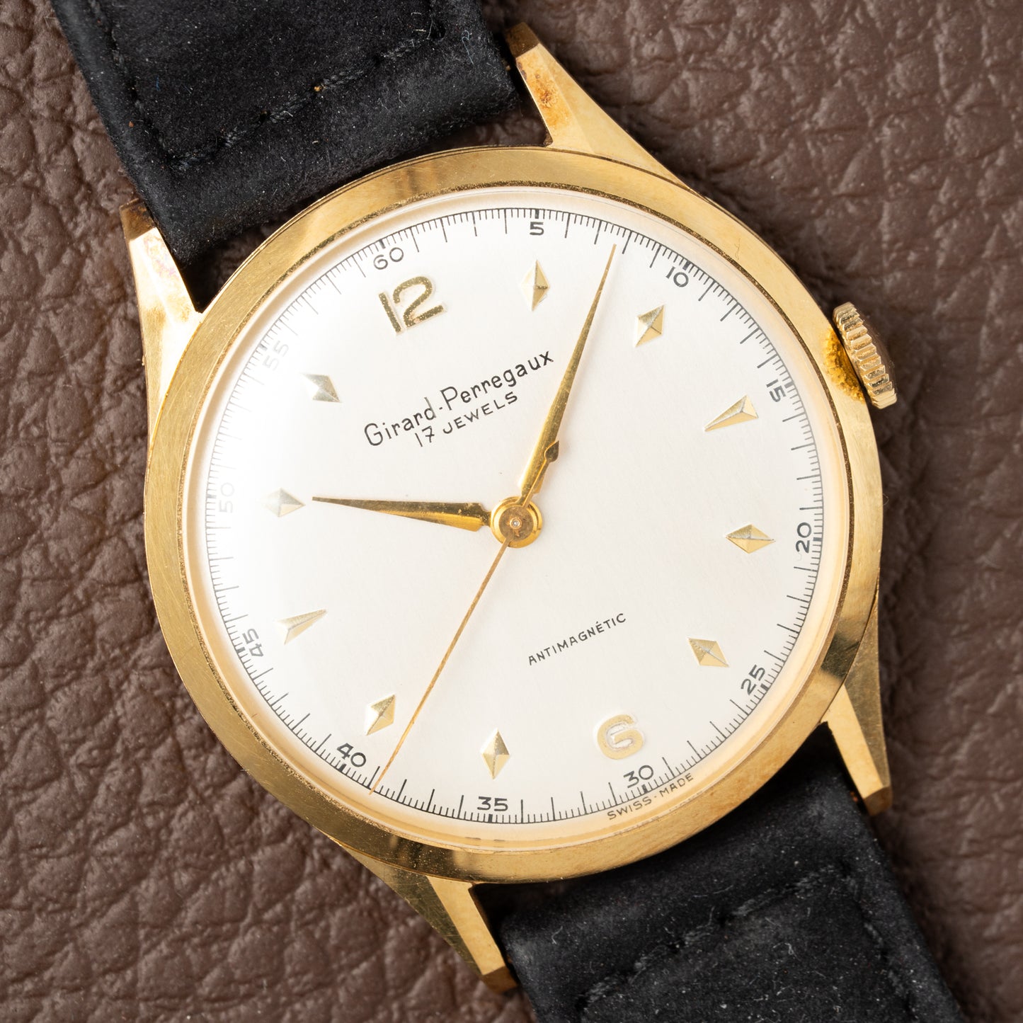Girard Perregaux Antimagnetic 18K Yellow Gold Dress Watch New Old Stock 1950s