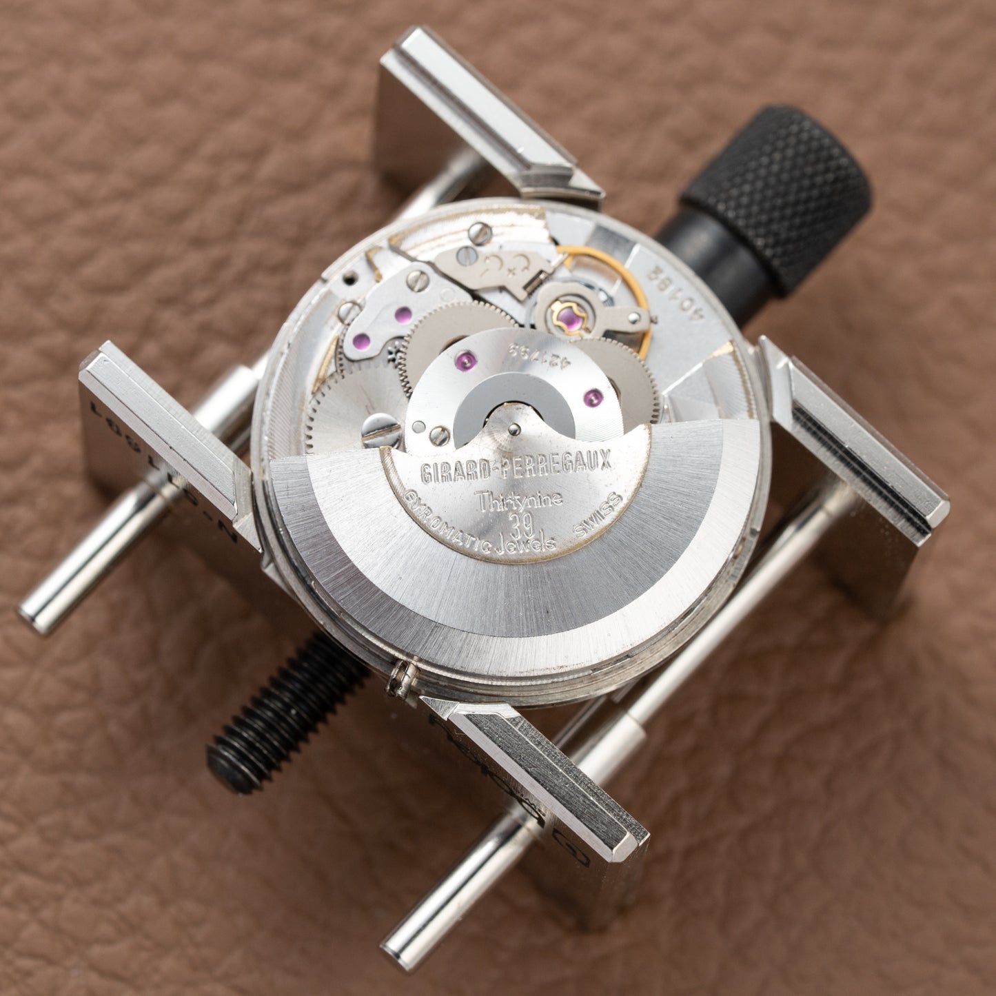 Girard-Perregaux Gyrodate Chronometer HF Ref. 9080 FM Day Date