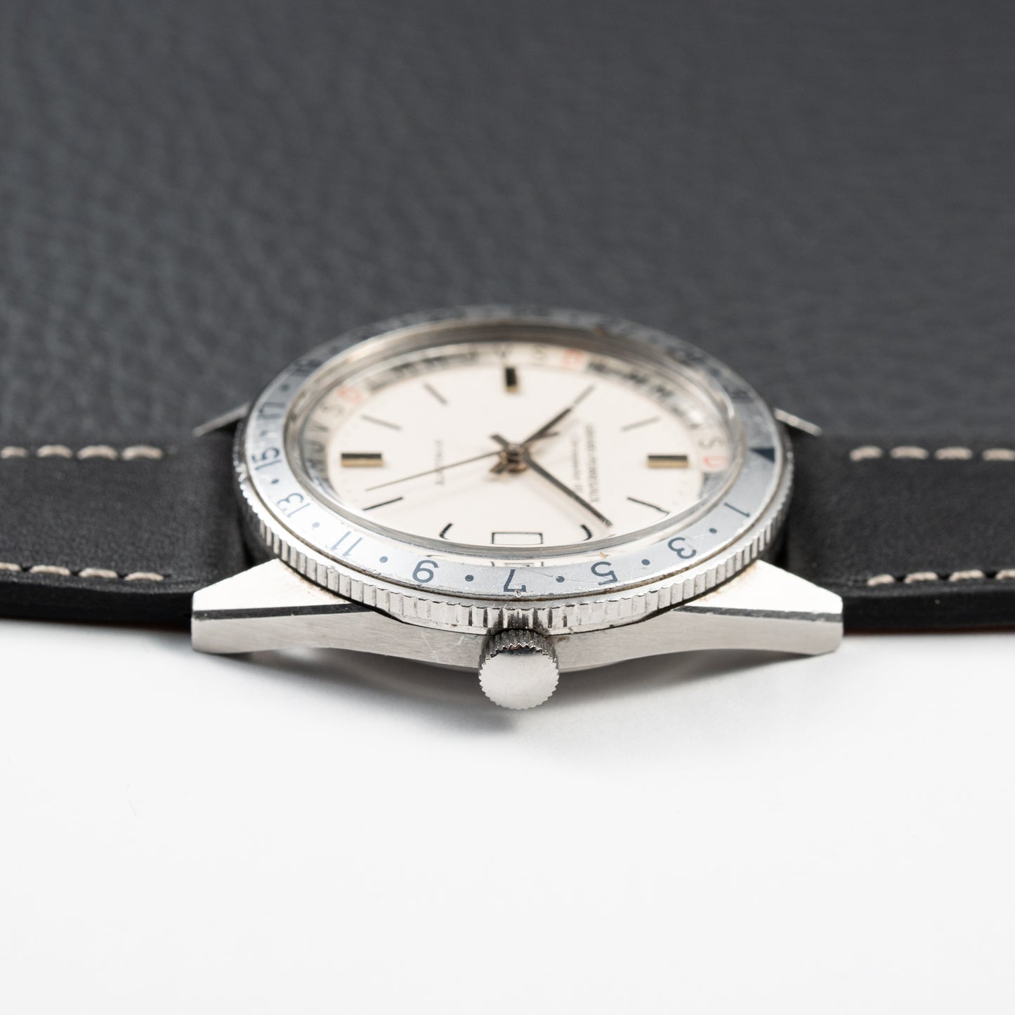 Girard-Perregaux Gyrodate Chronometer HF Ref. 9080 FM Day Date