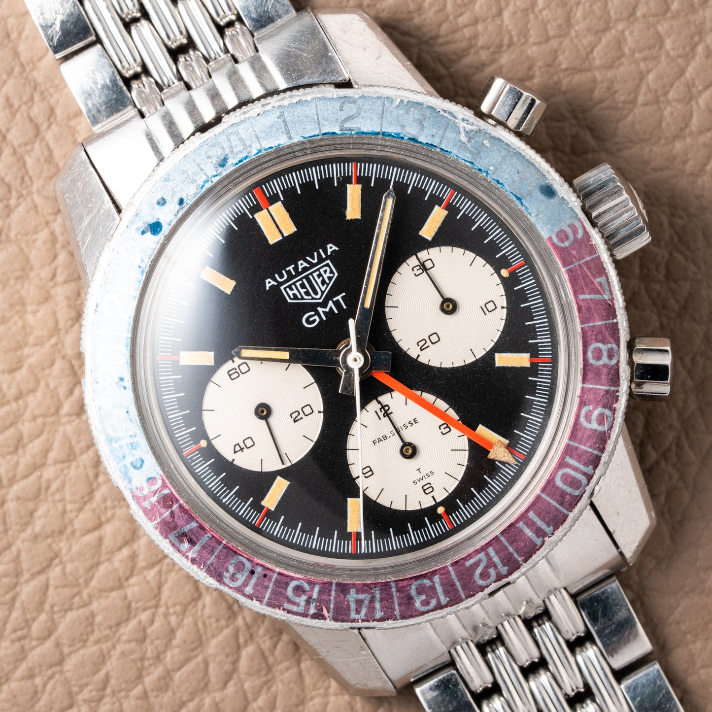 Heuer Autavia GMT Fab. Suisse dial BoR Gay Frères Ref. 2446C from 1972