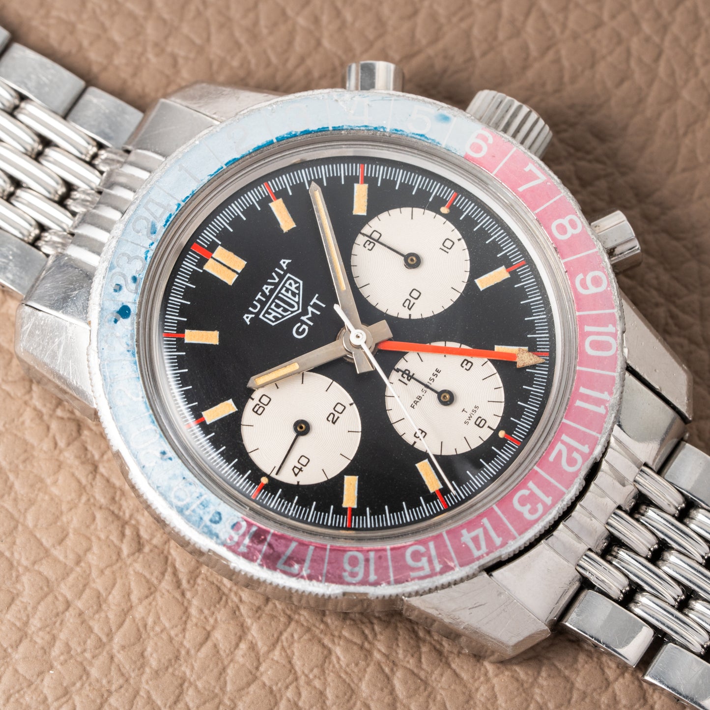 Heuer Autavia GMT Fab. Suisse dial BoR Gay Frères Ref. 2446C from 1972