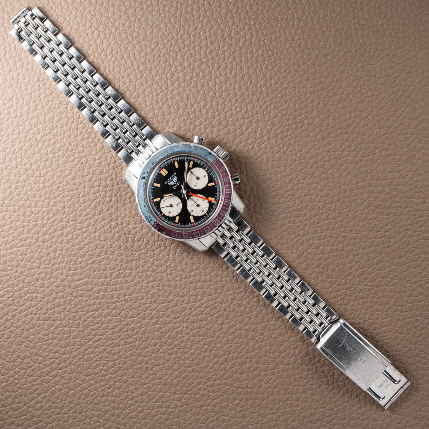 Heuer Autavia GMT Fab. Suisse dial BoR Gay Frères Ref. 2446C from 1972