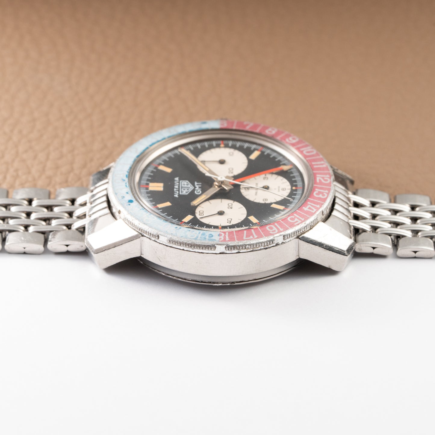 Heuer Autavia GMT Fab. Suisse dial BoR Gay Frères Ref. 2446C from 1972