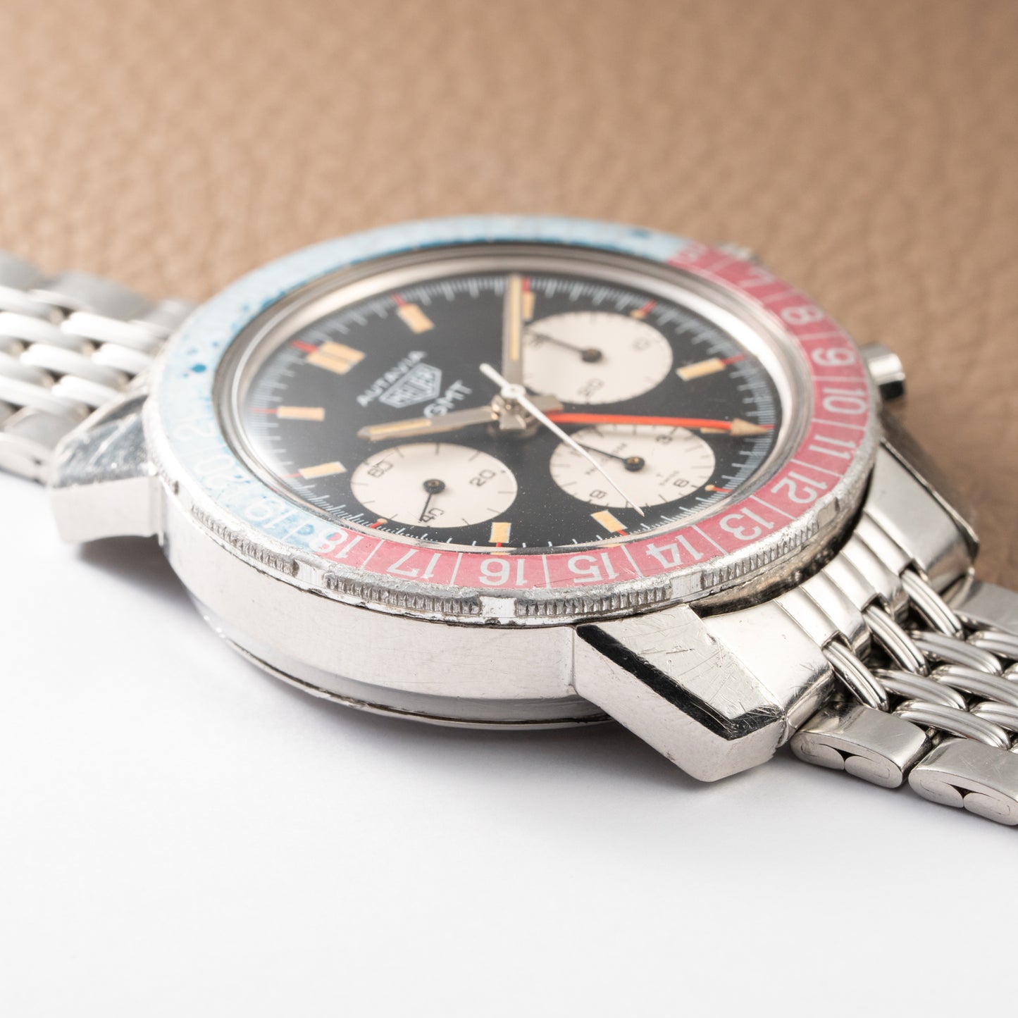 Heuer Autavia GMT Fab. Suisse dial BoR Gay Frères Ref. 2446C from 1972