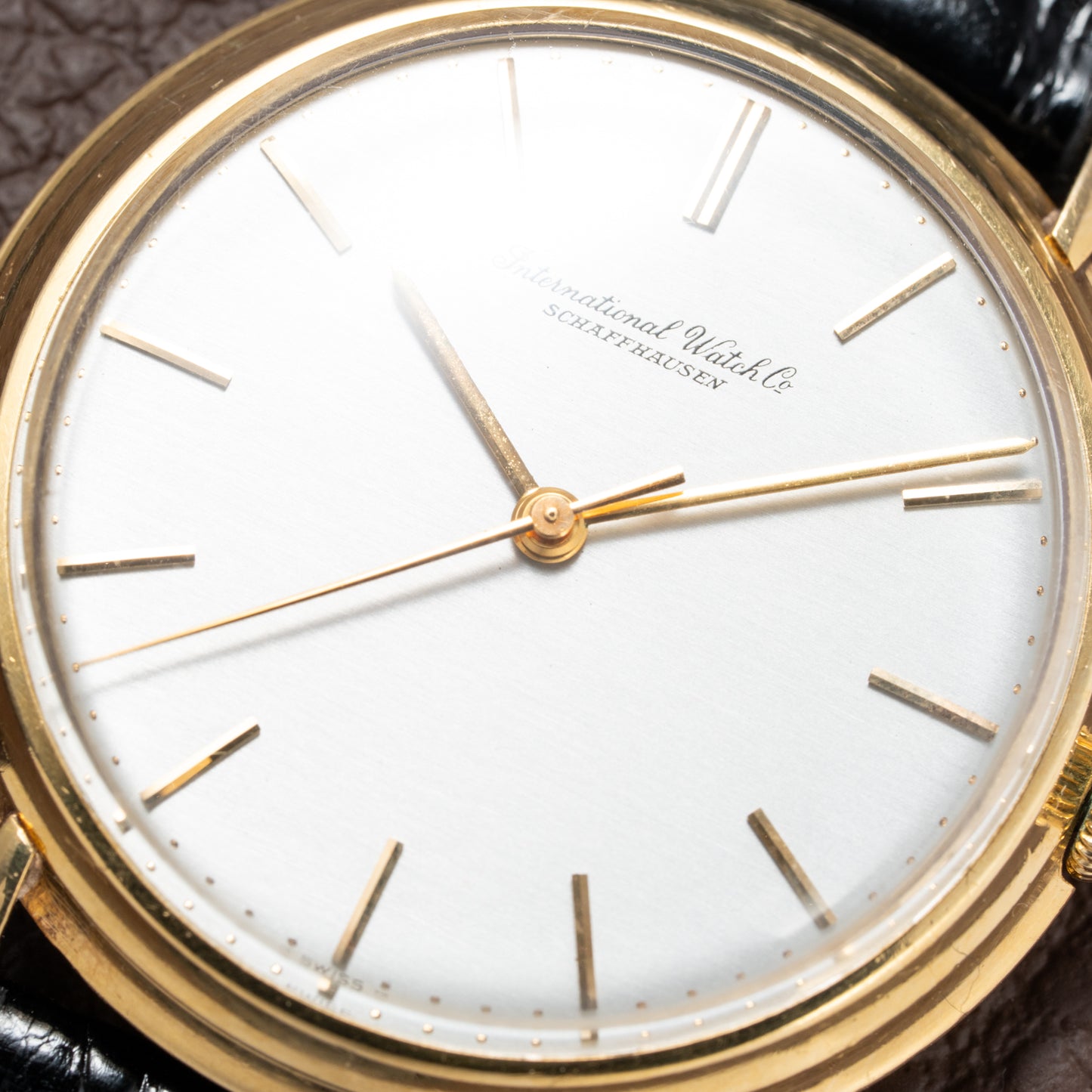 IWC Oversized Jumbo Dress Watch 18K Yellow Gold Cal 89 from 1950s