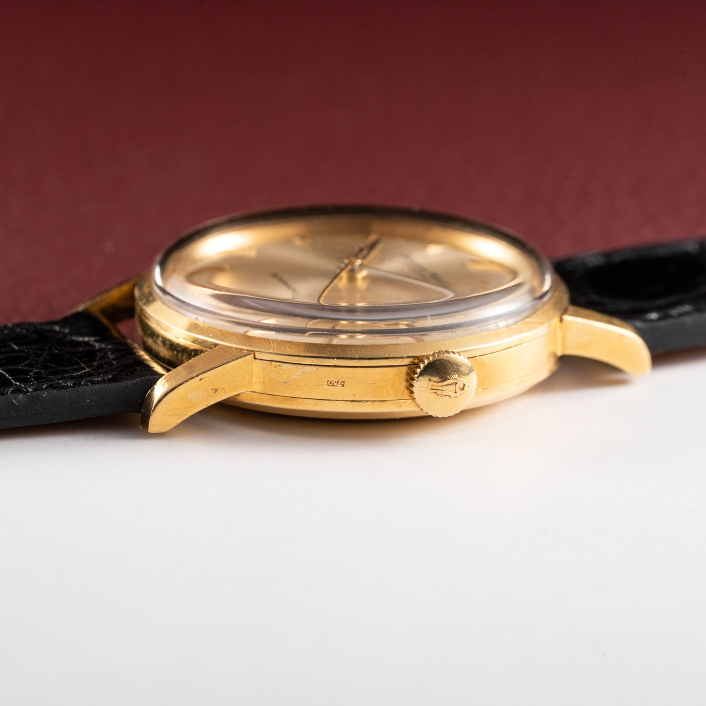 IWC Automatic Date Pelaton Calibre 8531 18k Yellow Gold 1960s