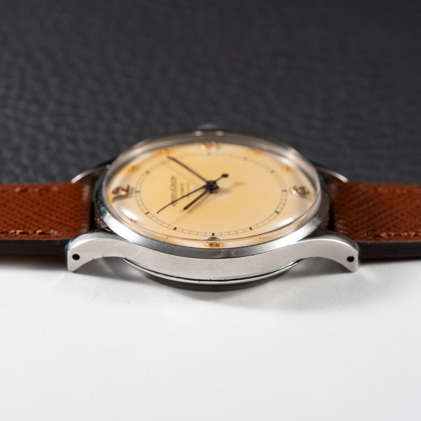 Jaeger LeCoultre Fabrication Suisse Automatic Bumper Cal. 476 from the 1950s