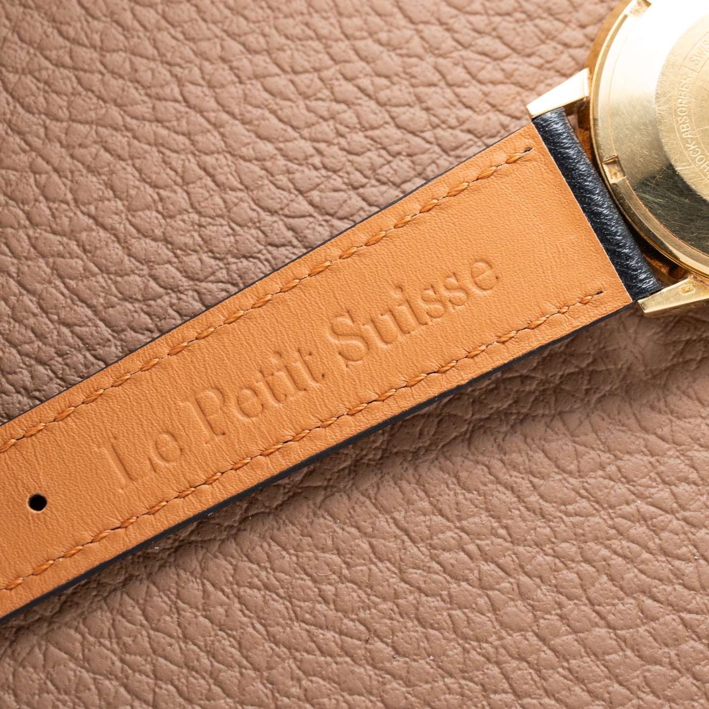 Longines Automatic Date 12 Ref. 7008 18k Yellow Gold from 1961