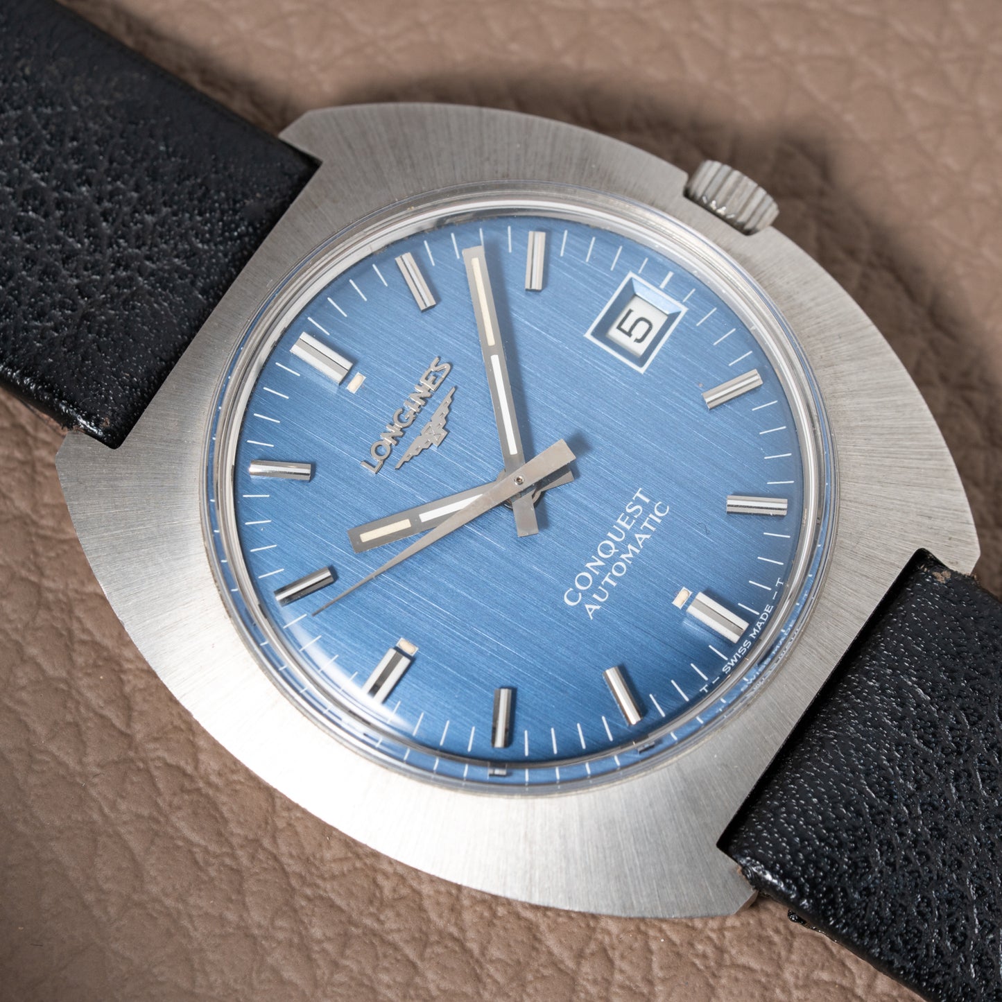 Longines Conquest Automatic Blue Dial NOS Ref. 1571 from 1970s