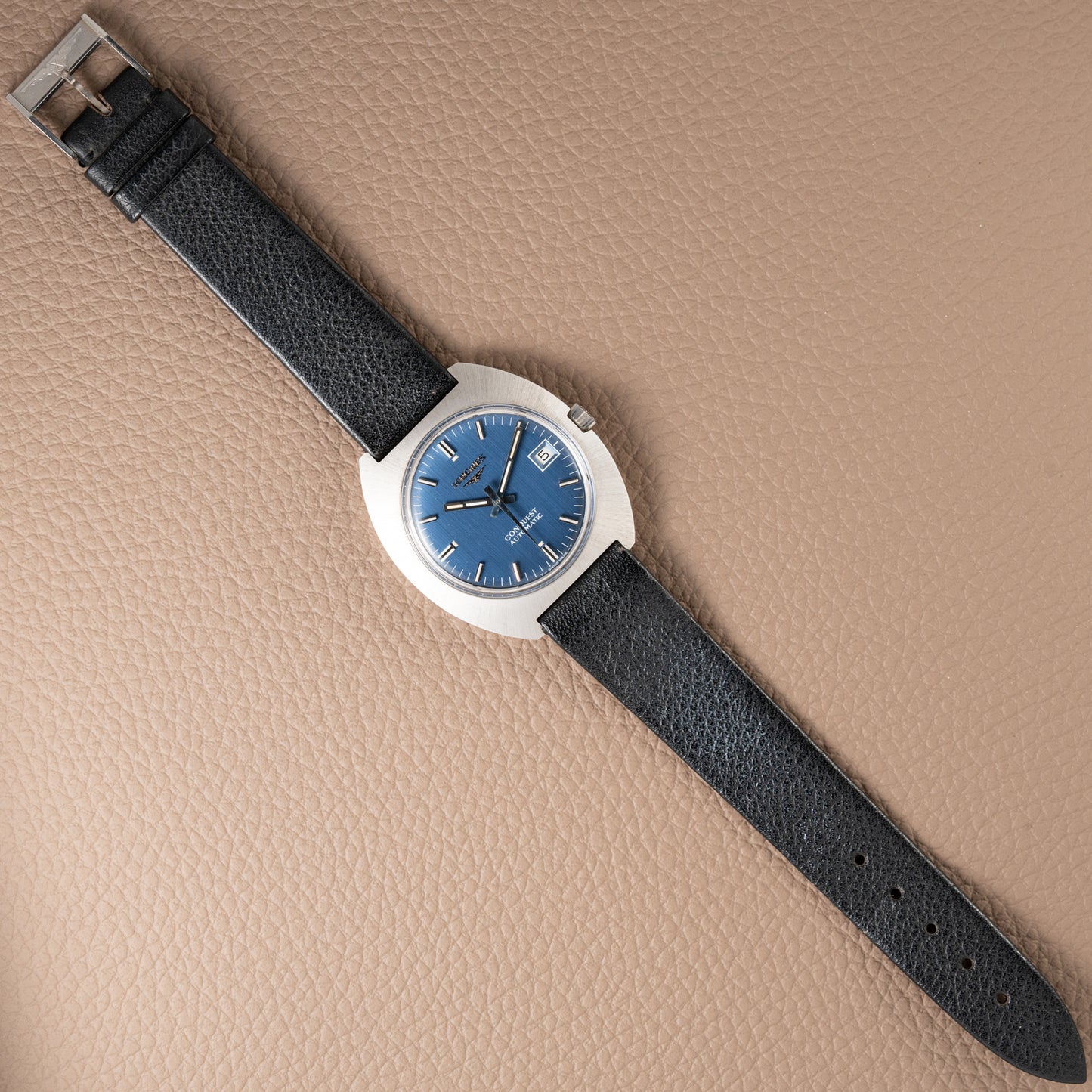 Longines Conquest Automatic Blue Dial NOS Ref. 1571 from 1970s