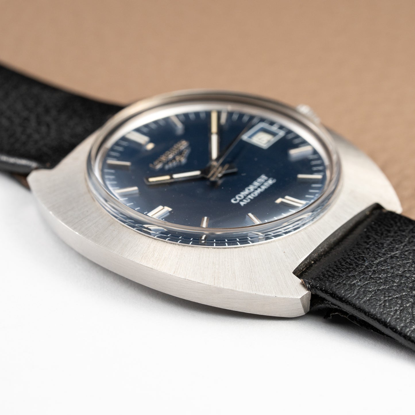 Longines Conquest Automatic Blue Dial NOS Ref. 1571 from 1970s