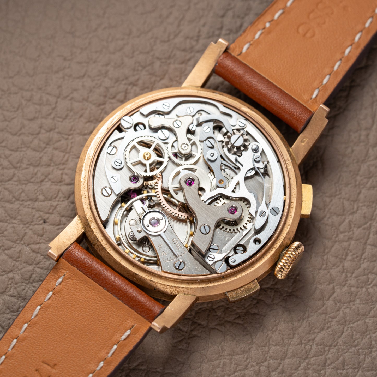 Mildia Valjoux 22 Chronograph Stepped Lugs