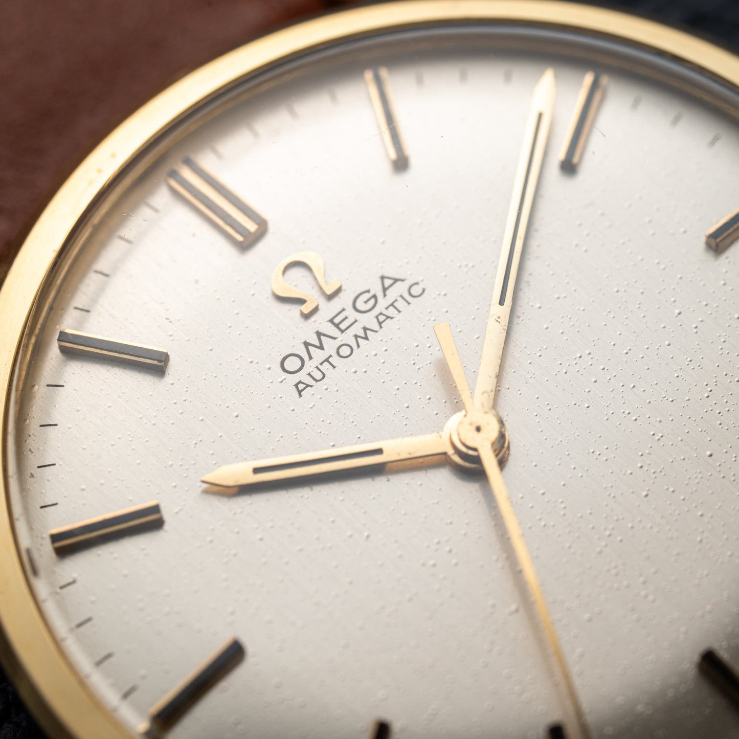 Omega Automatic Ref. 161.033 Sleek Dress Watch from the Late 1960s