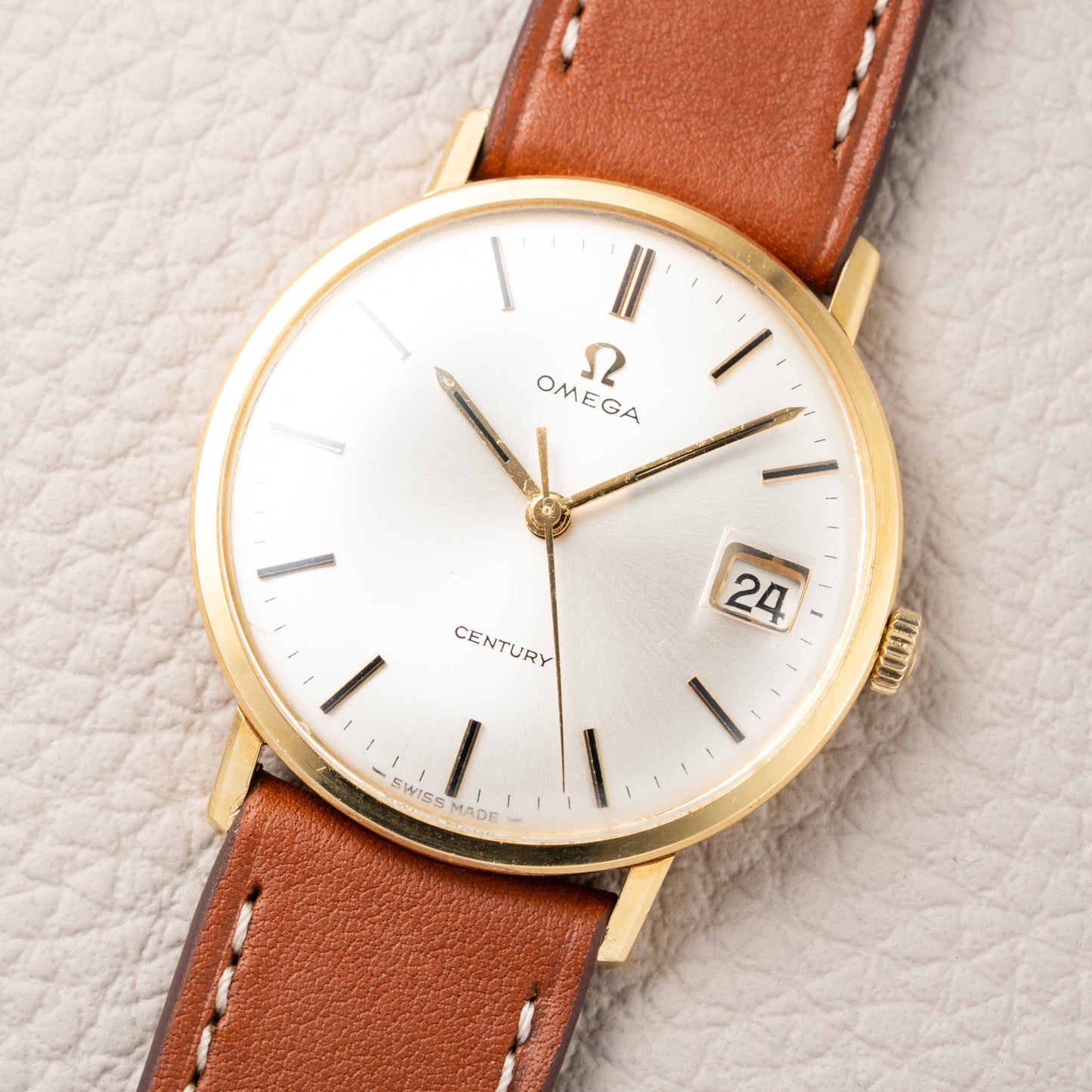 Omega Century 18K Yellow Gold Dress Watch Date Ref. 132.026 from 1966