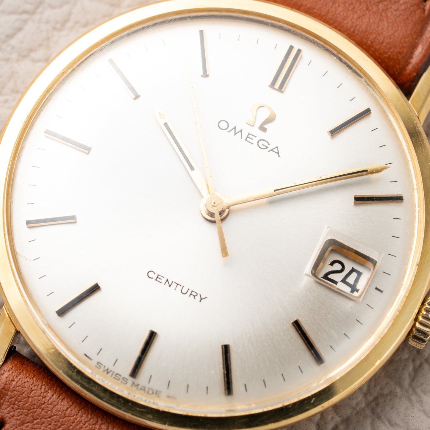 Omega Century 18K Yellow Gold Dress Watch Date Ref. 132.026 from 1966