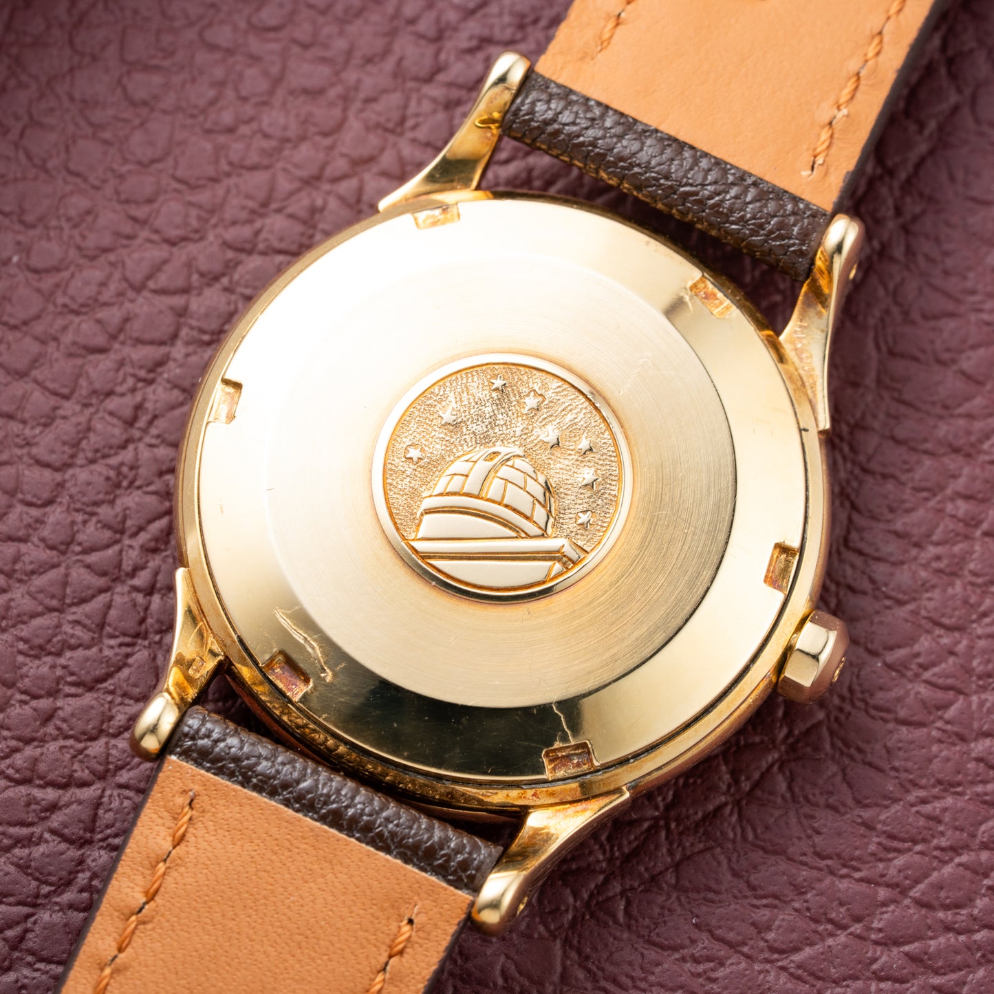 Omega Constellation DeLuxe Pie Pan 18K Yellow Gold from 1952 ref 2652