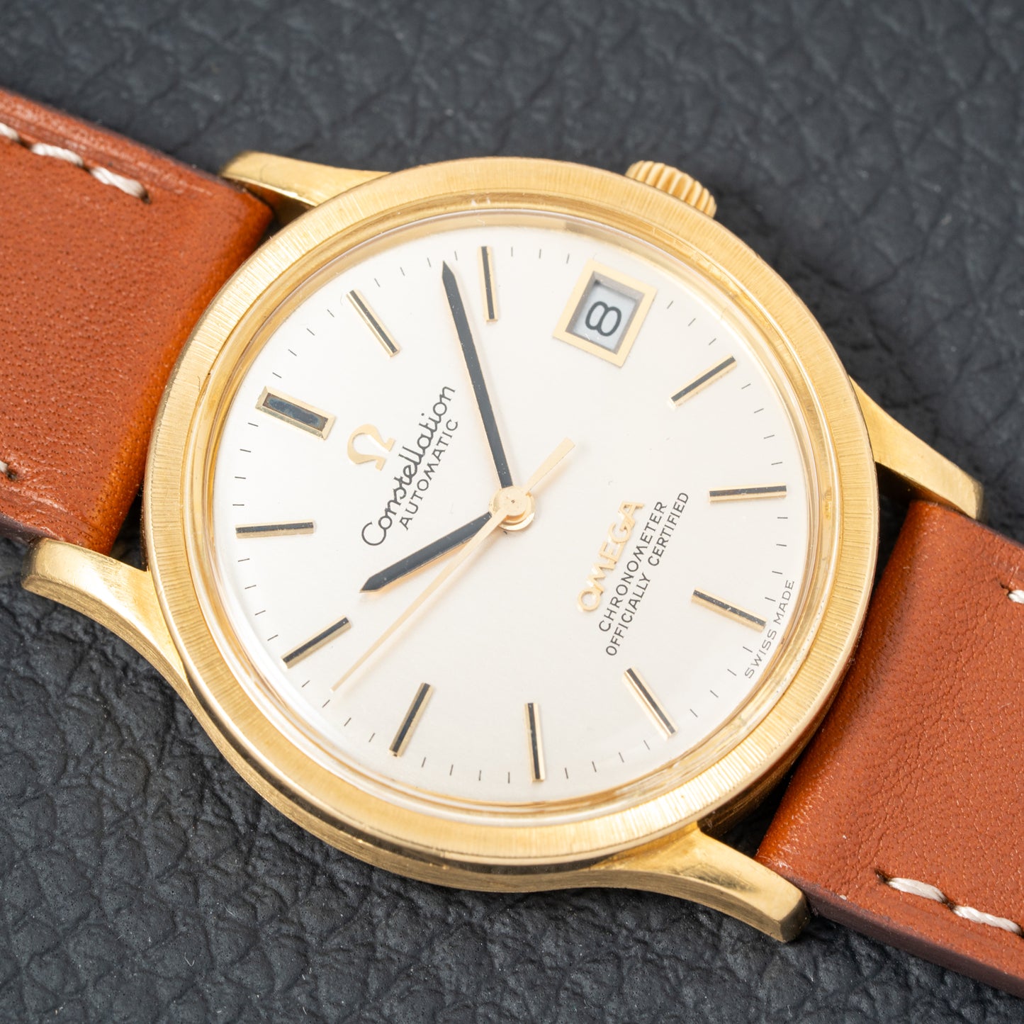 Omega Constellation 18K Yellow Gold Chronometer Automatic Ref. 166.052 from 1969
