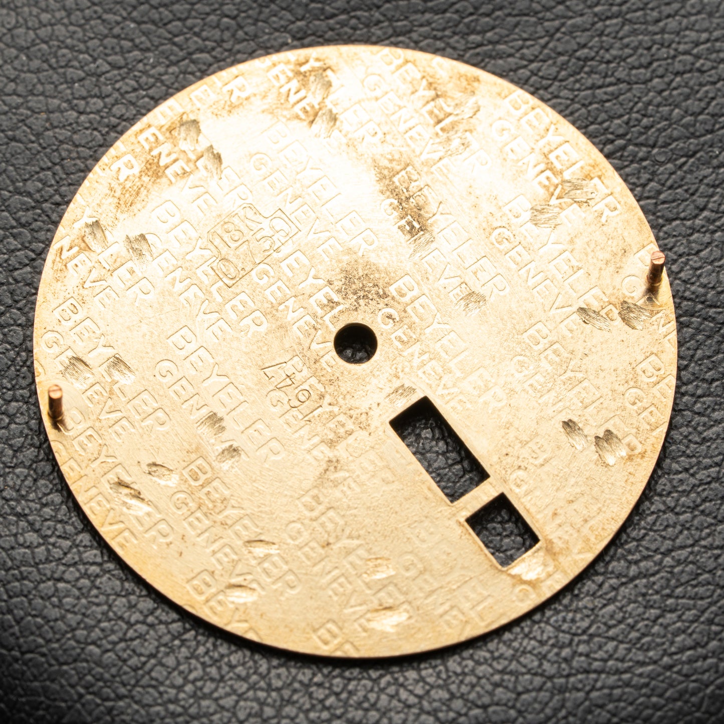 Omega Constellation C-Shape OM Dial 18K Yellow Gold Fluted Bezel Ref. 168.0057 from 1972