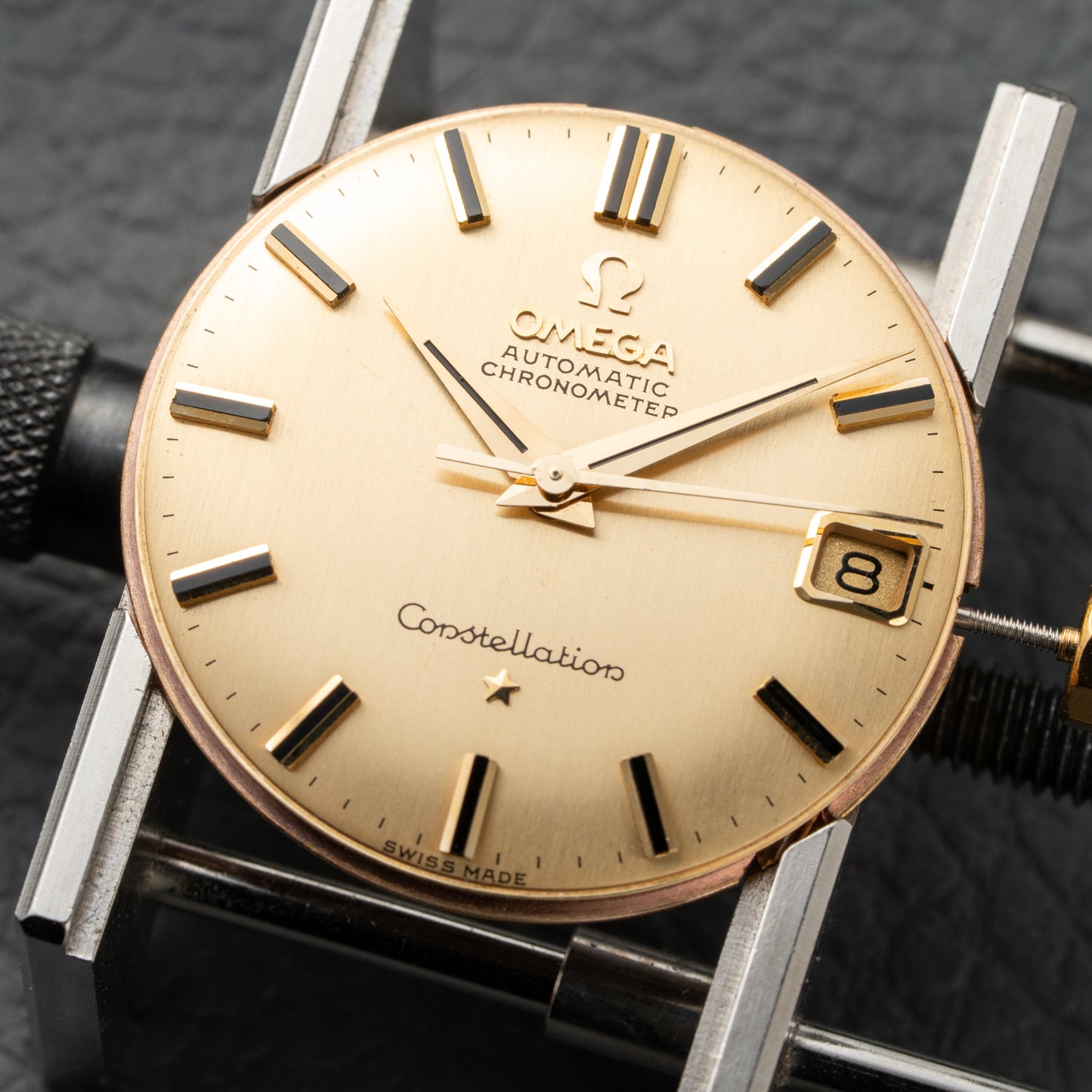 Omega Constellation DeLuxe Automatic Onyx Indices 18K Yellow Gold Ref. 14393 from 1959