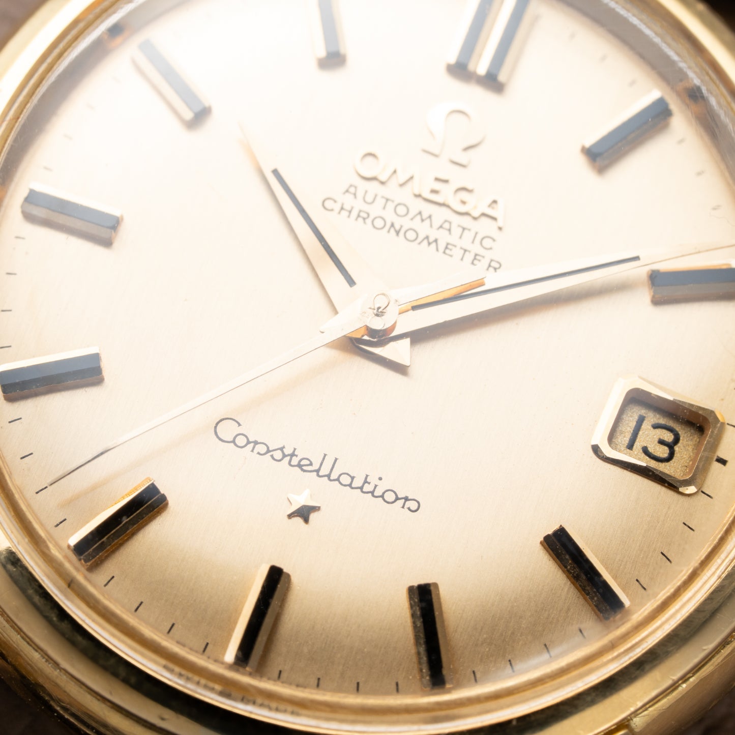 Omega Constellation DeLuxe Automatic Onyx Indices 18K Yellow Gold Ref. 14393 from 1959