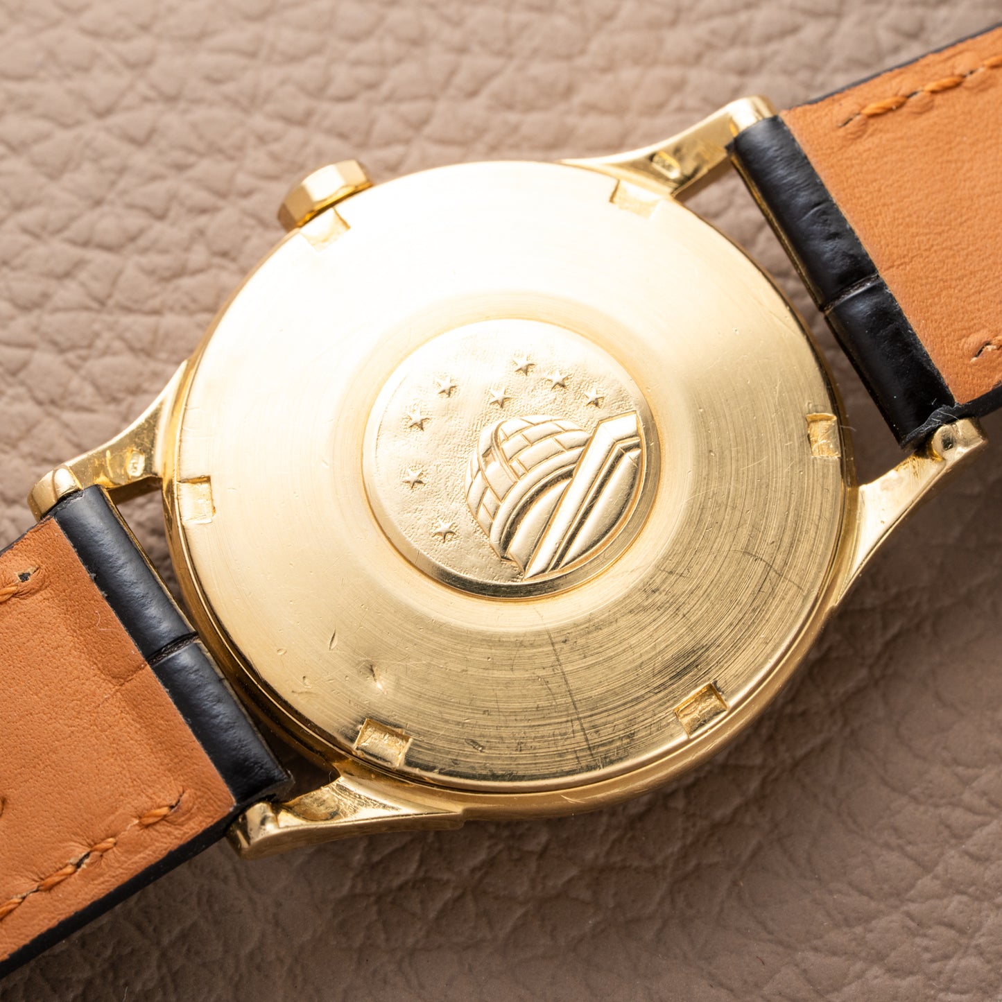 Omega Constellation DeLuxe Automatic Onyx Indices 18K Yellow Gold Ref. 14393 from 1959