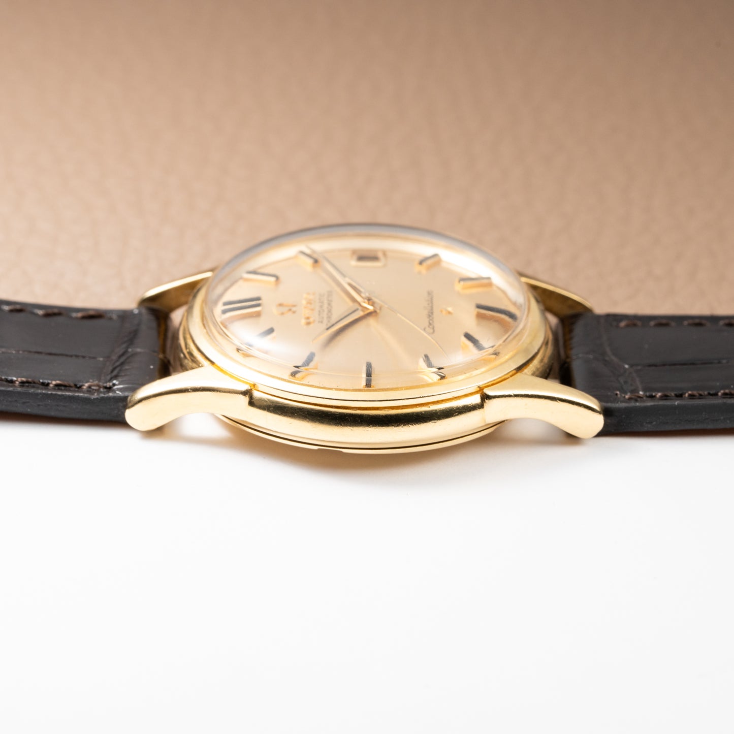 Omega Constellation DeLuxe Automatic Onyx Indices 18K Yellow Gold Ref. 14393 from 1959