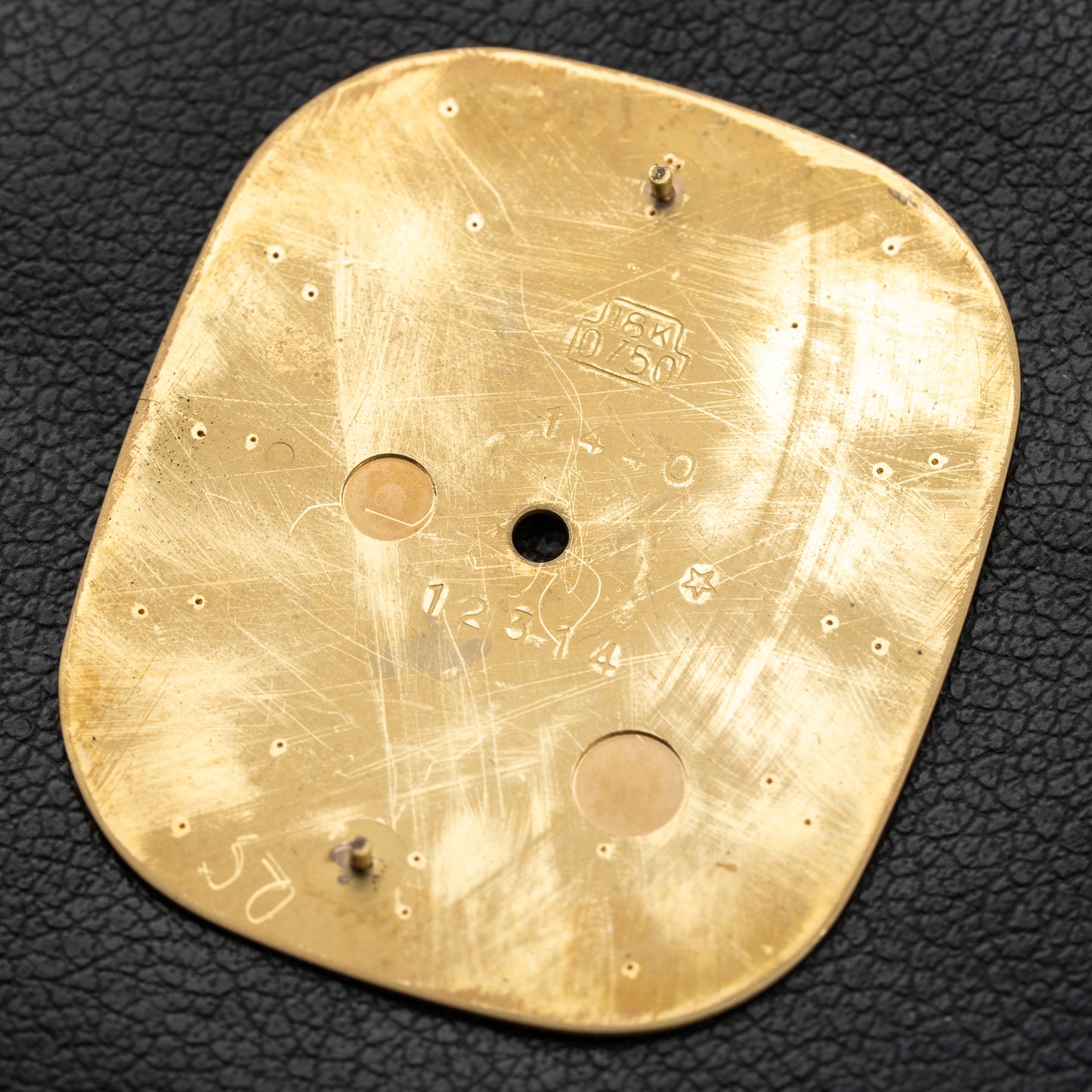 Omega Constellation Ellipse Oval Automatic OM Dial 18K Yellow Gold Ref. 153.0034 from 1968