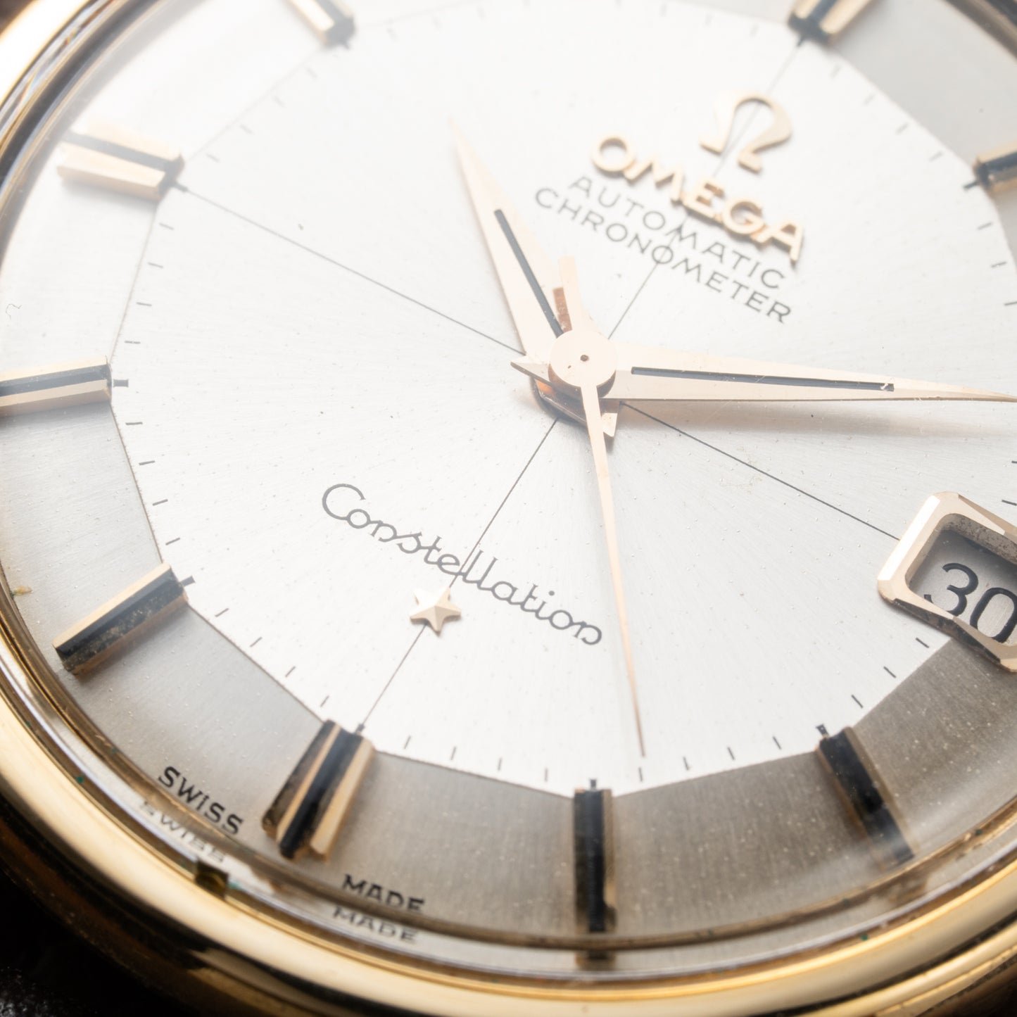 Omega Constellation Pie Pan Crosshair Dial Dog Leg 18K Gold Ref 168.005 from 1962
