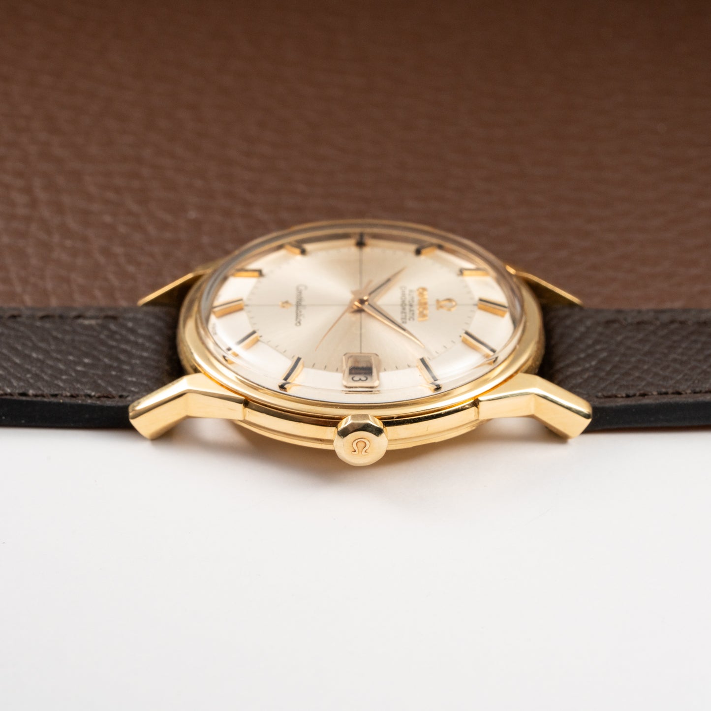Omega Constellation Pie Pan Crosshair Dial Dog Leg 18K Gold Ref 168.005 from 1962