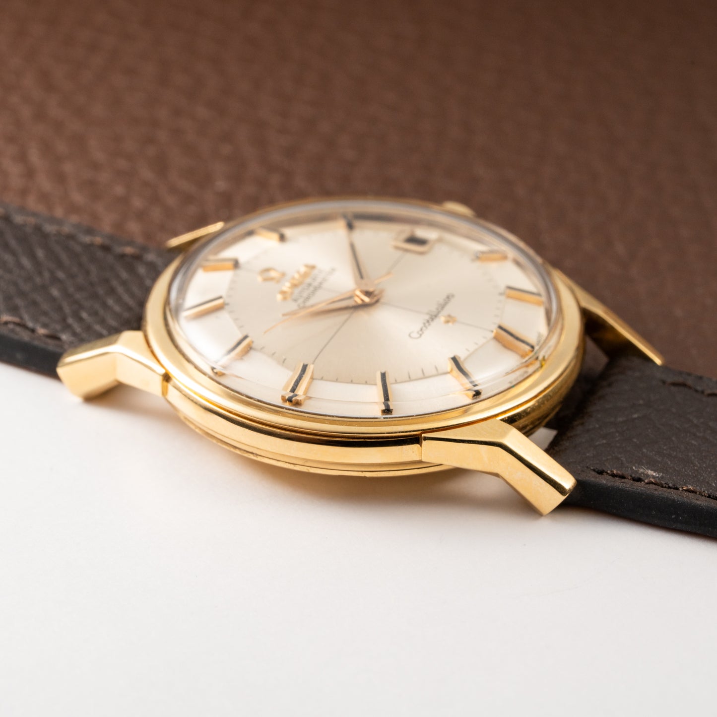 Omega Constellation Pie Pan Crosshair Dial Dog Leg 18K Gold Ref 168.005 from 1962