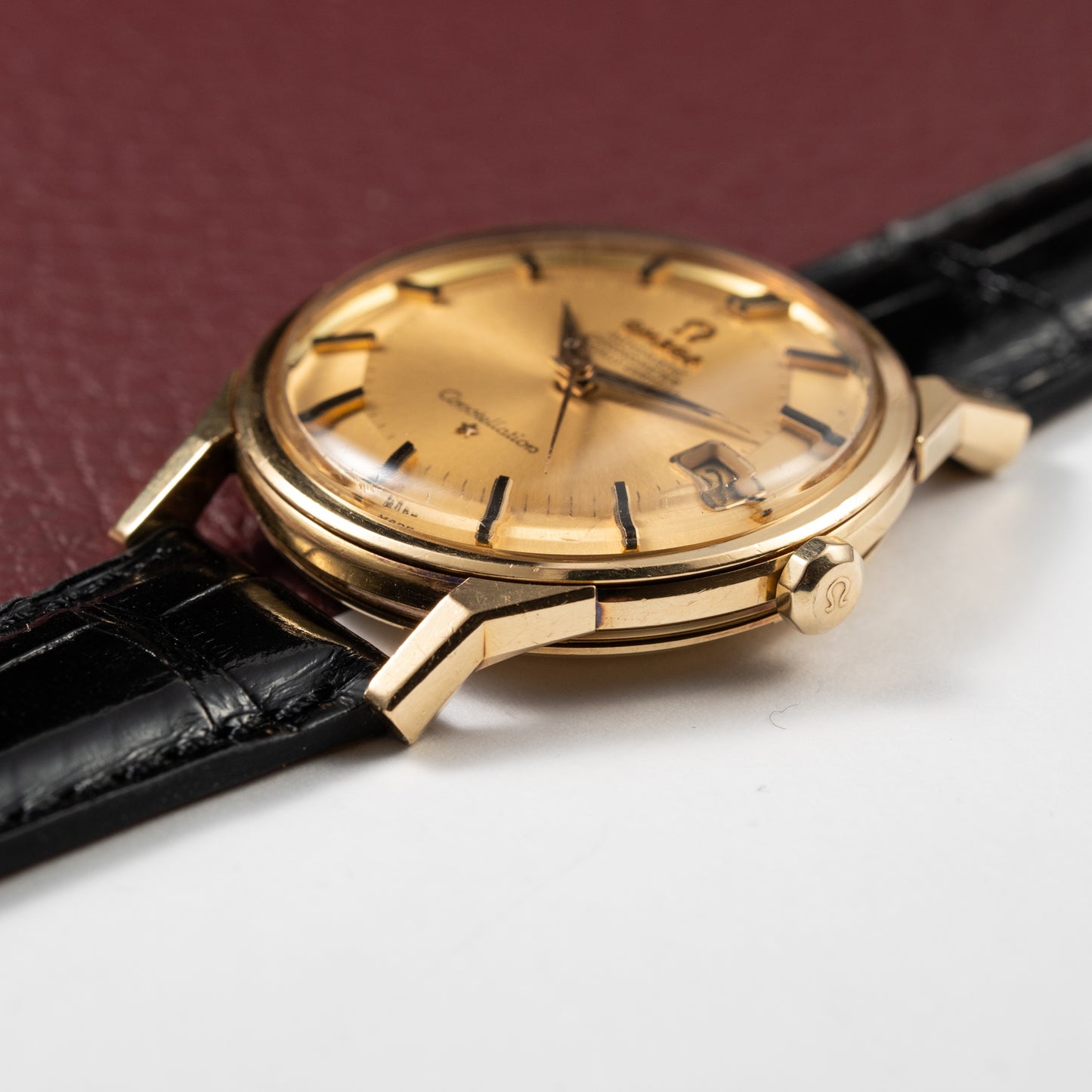 Omega Constellation Automatic Pie Pan Dog Leg 18K Ref. 168.005 from 1963