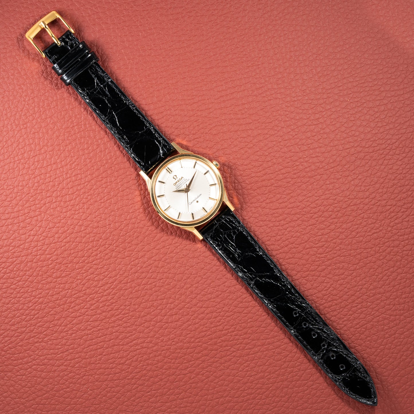 Omega Constellation Automatic Pie Pan Dog Leg 18K Gold Ref. 167.005 from 1966