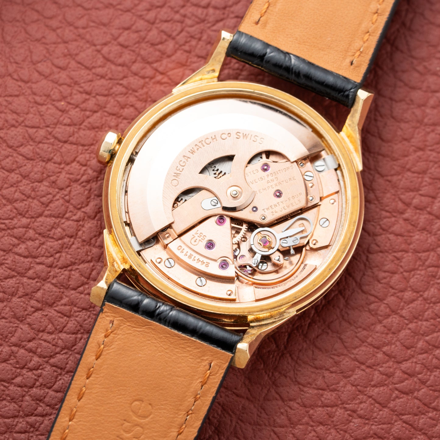 Omega Constellation Automatic Pie Pan Dog Leg 18K Gold Ref. 167.005 from 1966