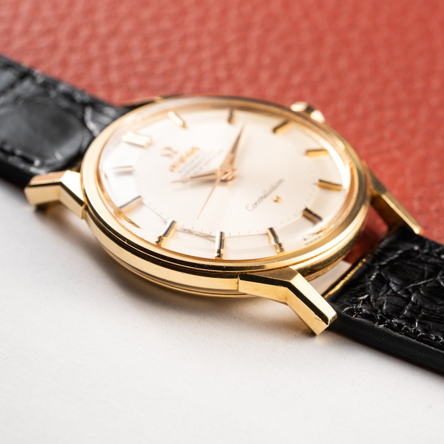 Omega Constellation Automatic Pie Pan Dog Leg 18K Gold Ref. 167.005 from 1966