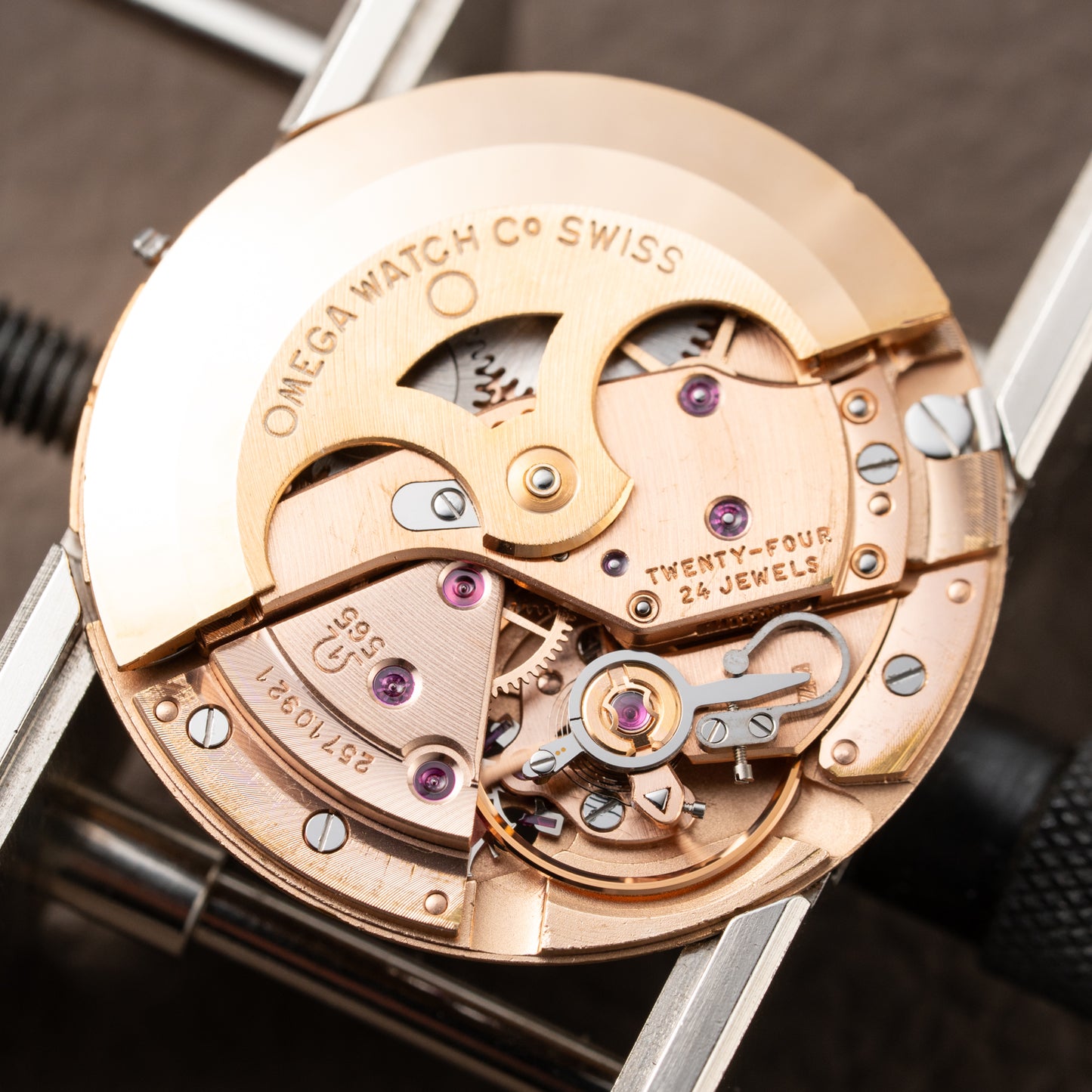 Omega De Ville De Luxe OM Onyx Dial Ref. 166.033 from 1967