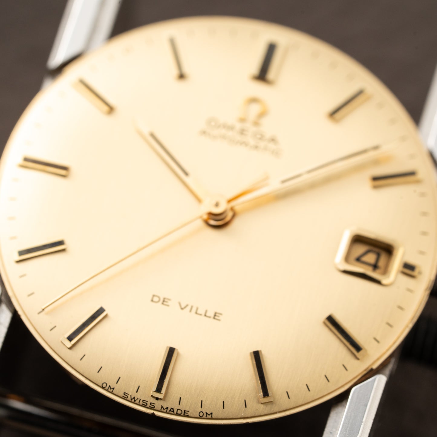 Omega De Ville De Luxe OM Onyx Dial Ref. 166.033 from 1967