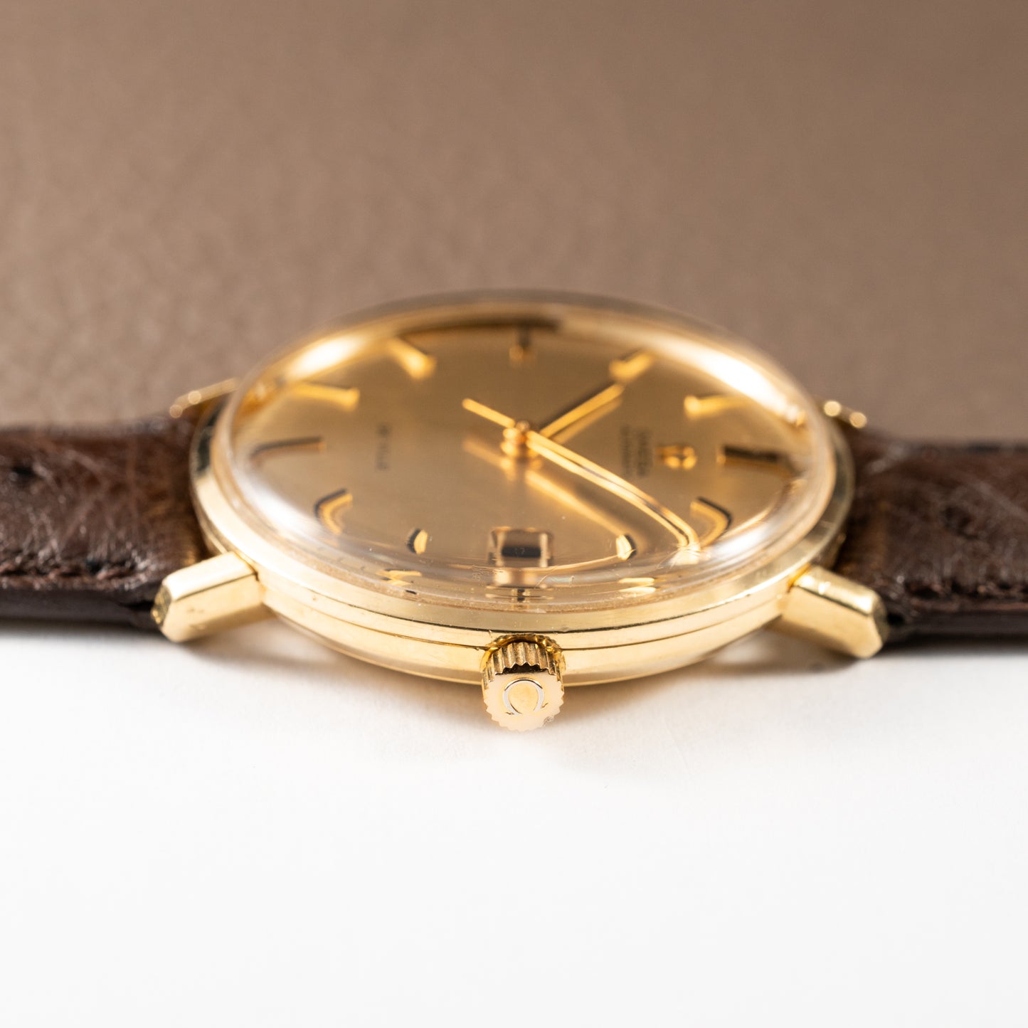 Omega De Ville De Luxe OM Onyx Dial Ref. 166.033 from 1967