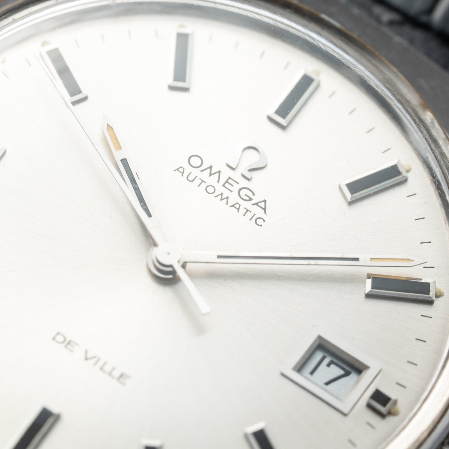 Omega De Ville Automatic Steel Calibre 1002 from 1971 Ref 166.051