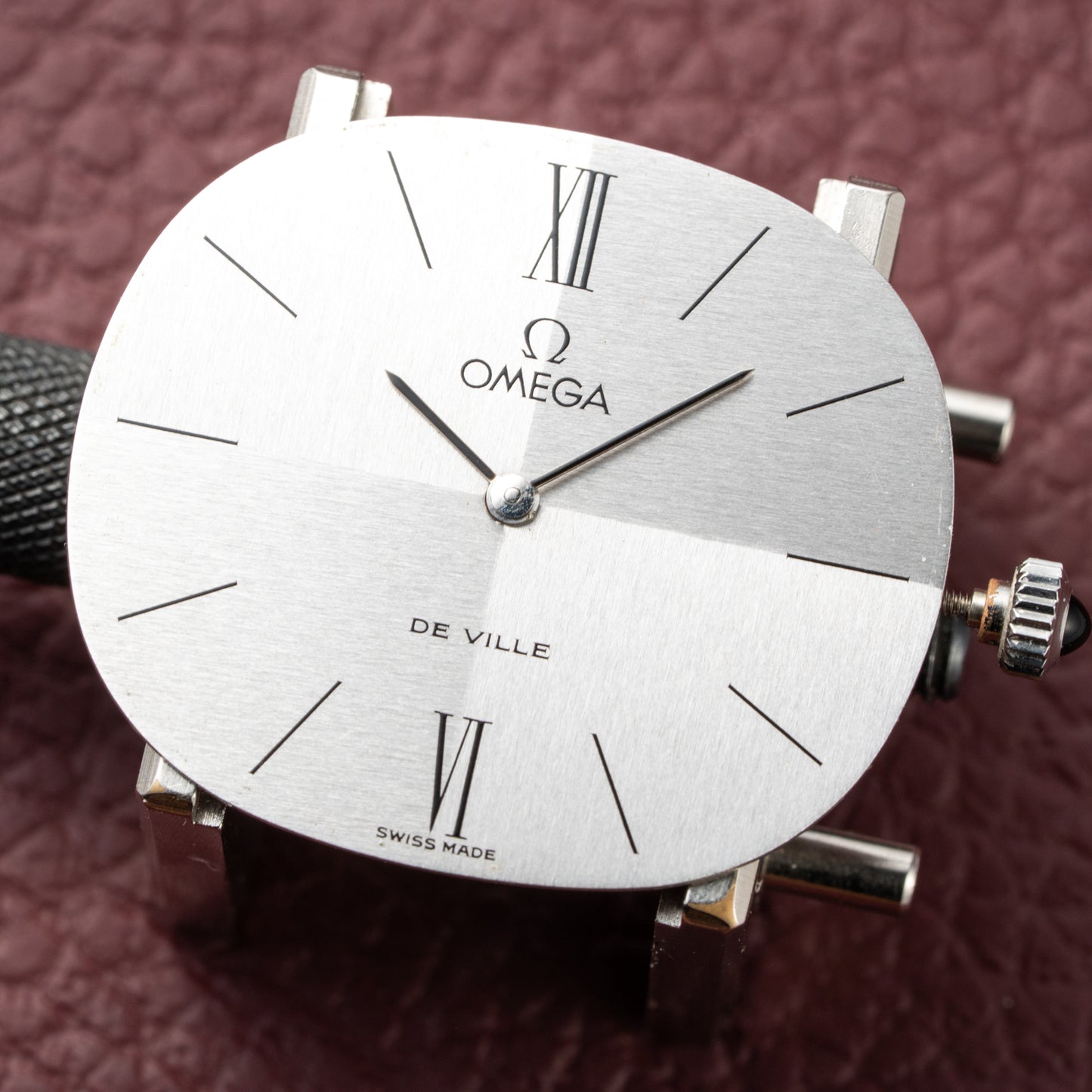 Omega De Ville Jeux d’Argent 925 Sterling Silver Moiré Two Tone Dial Ref. 8390 from 1973